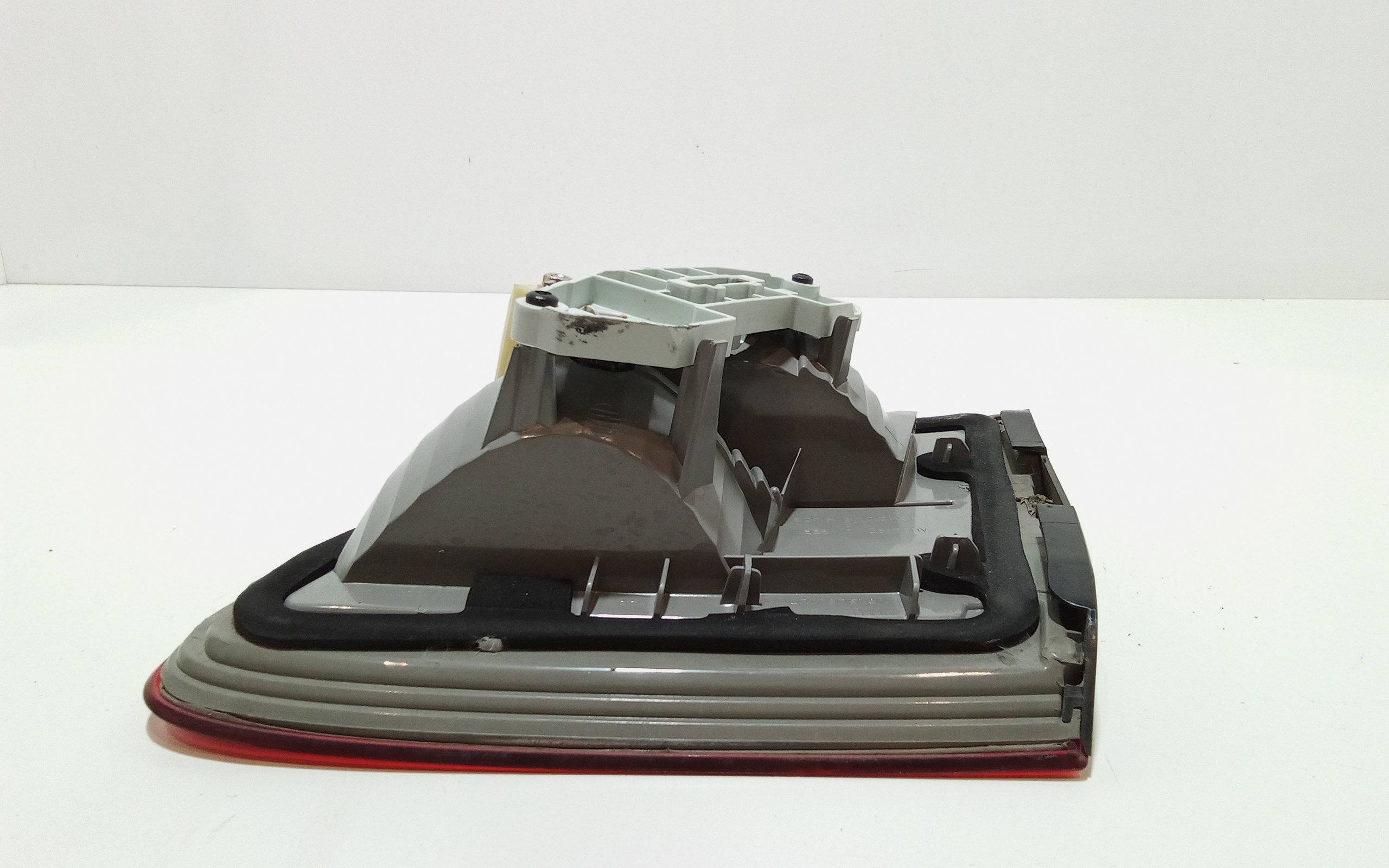 Stop Posteriore Sinistro Integrato nel Portello per Mercedes Classe E S. Wagon W211 (2002 - 2007)