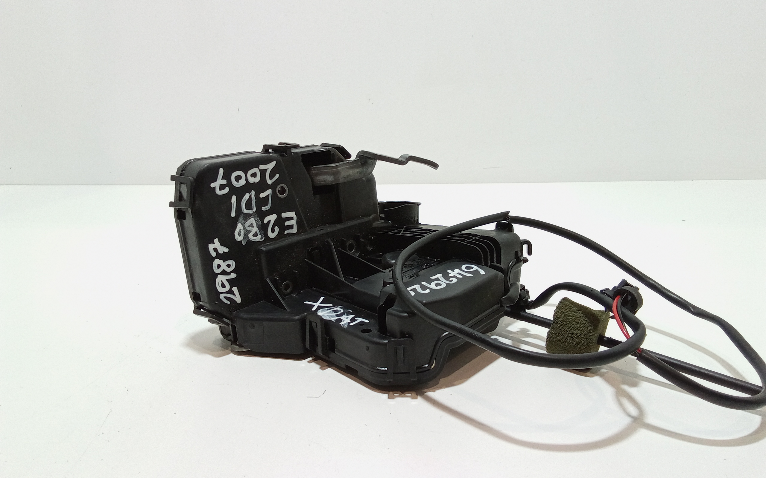 Serratura Anteriore Destra per Mercedes Classe E S. Wagon W211 (2002 - 2007)