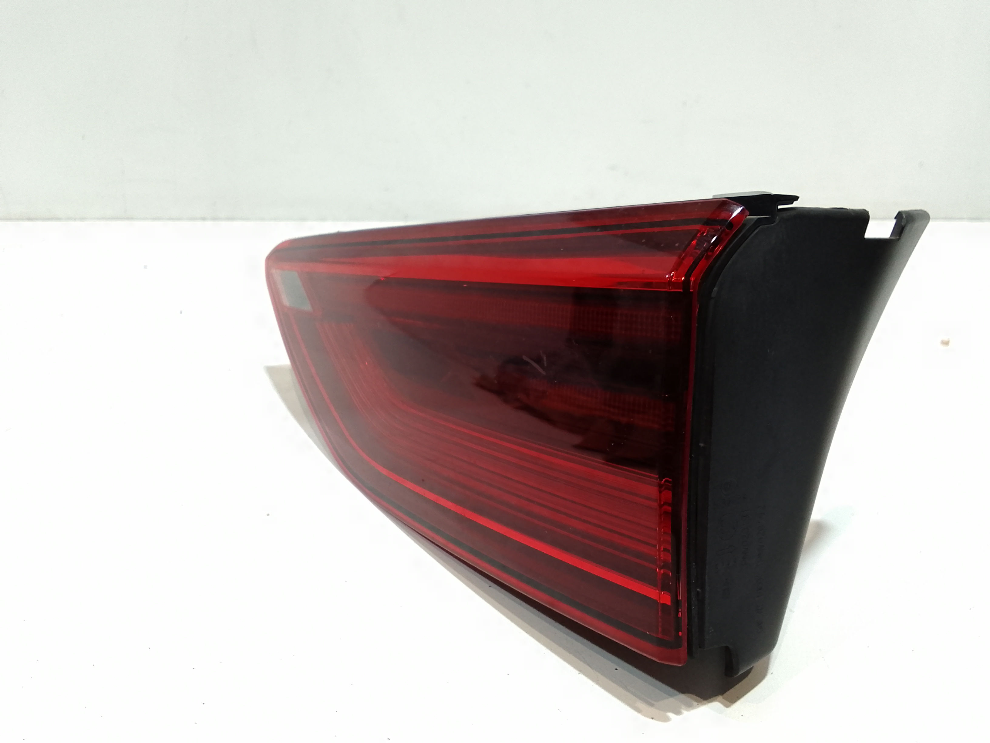 Stop posteriore destro a led integrato nel portello per Volkswagen Golf Serie Viii (19>) (2019 - In produzione)