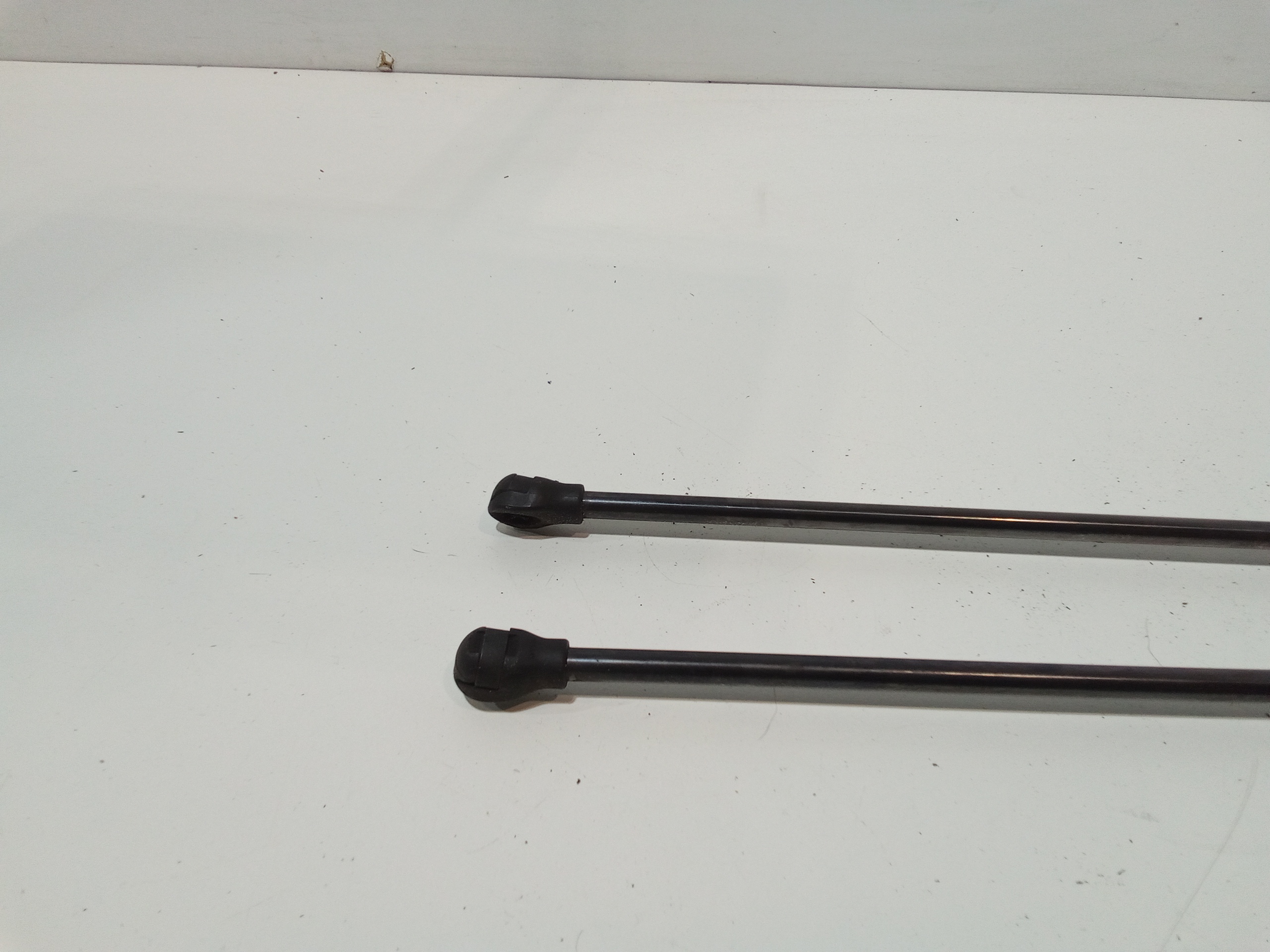 Pistoncini cofano Post. per Volkswagen Golf Serie Viii (19>) (2019 - In produzione)