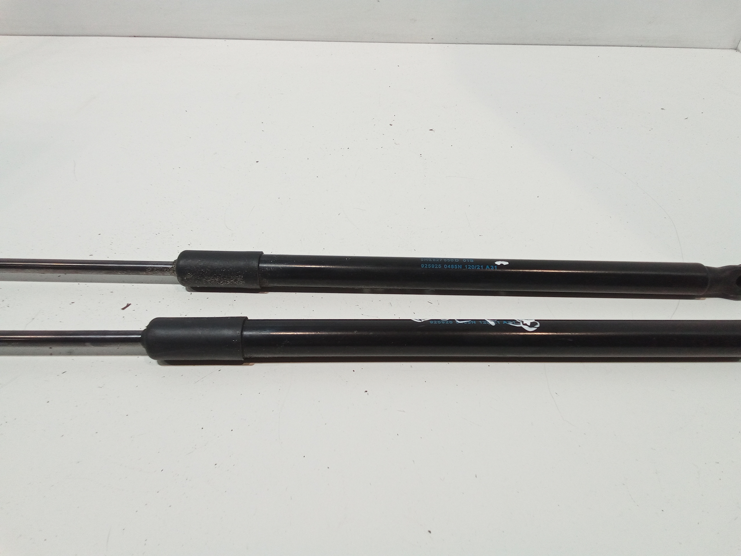 Pistoncini cofano Post. per Volkswagen Golf Serie Viii (19>) (2019 - In produzione)