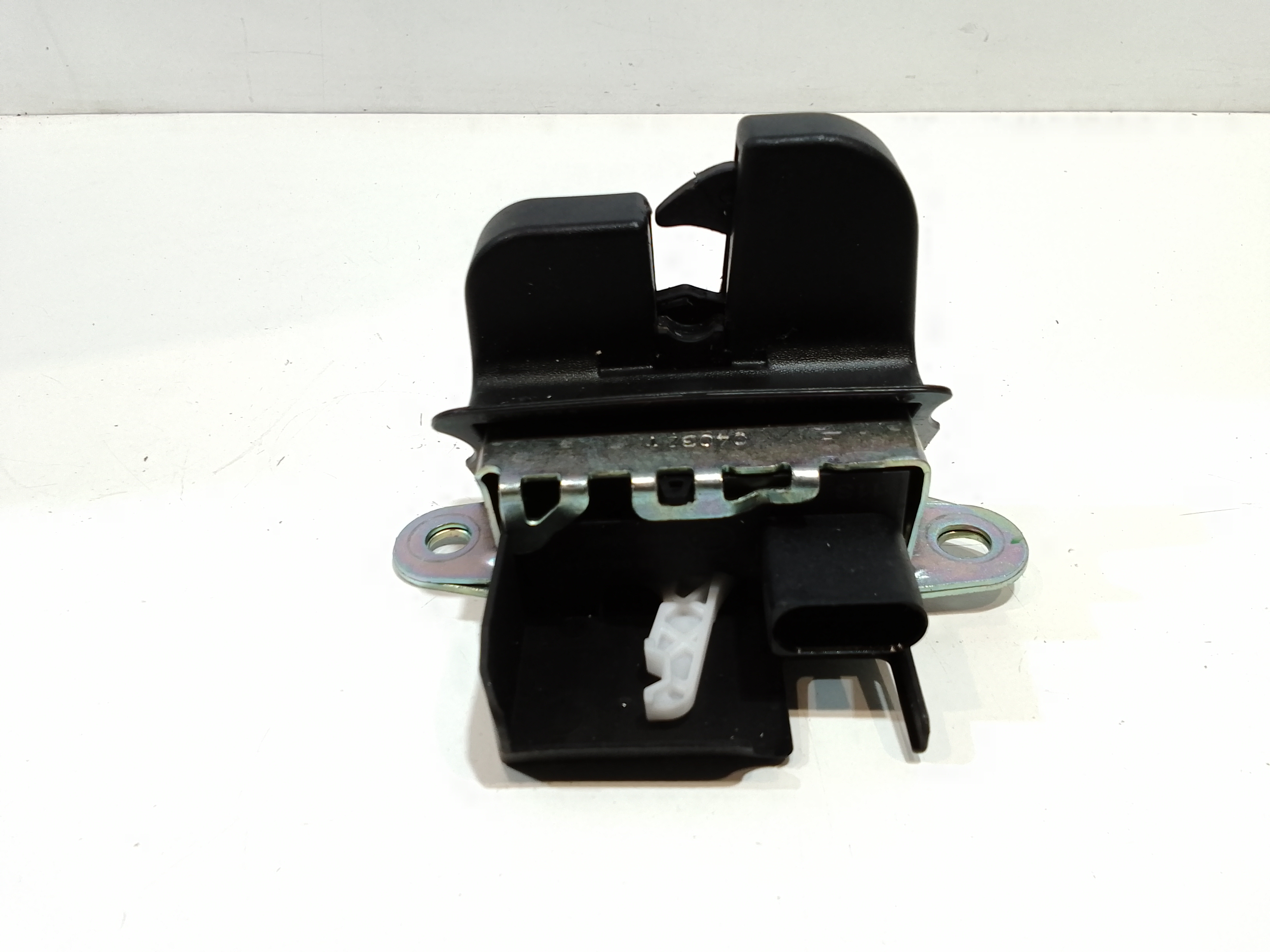 Serratura Cofano Posteriore per Volkswagen Golf Serie Viii (19>) (2019 - In produzione)