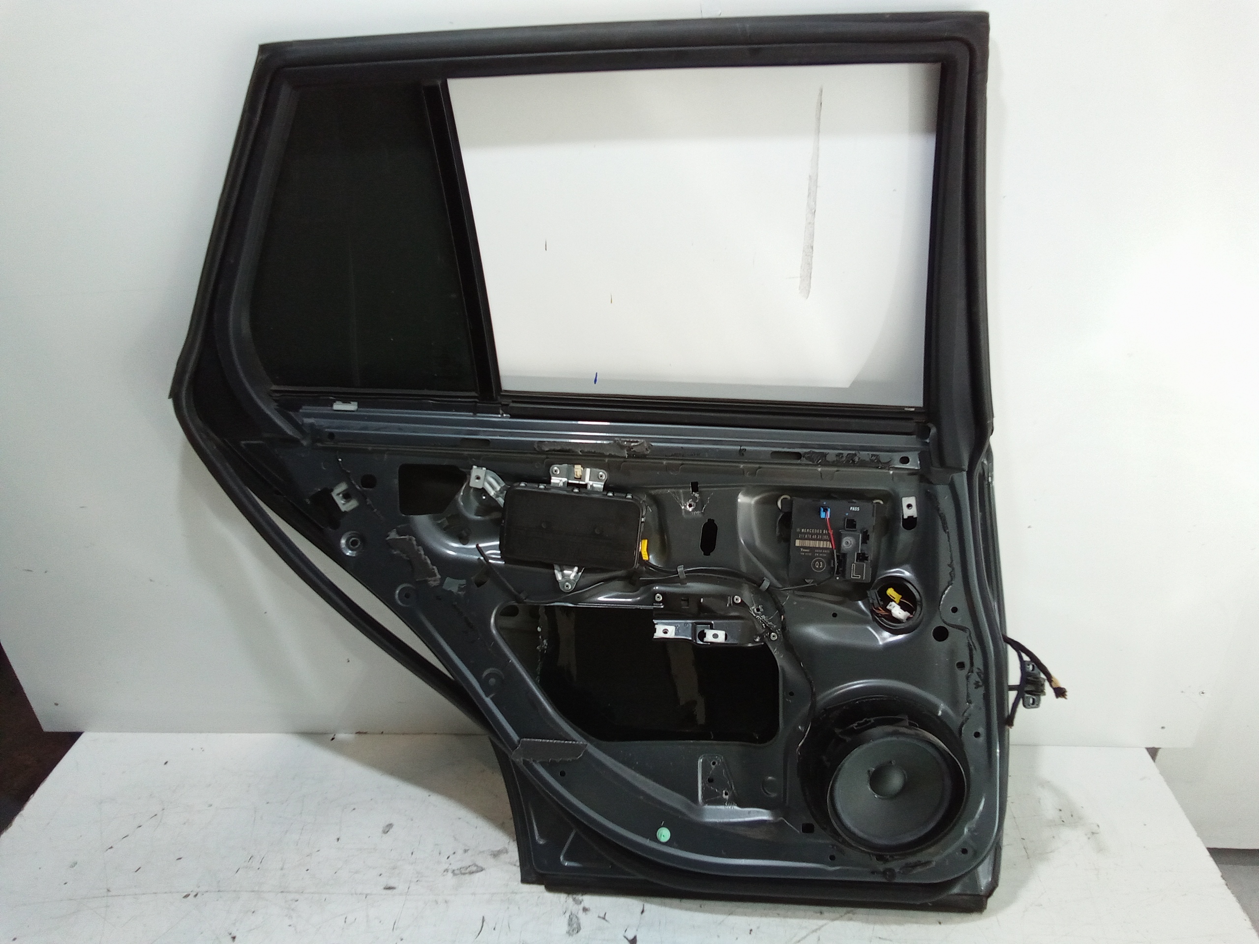 Portiera Posteriore Sinistra per Mercedes Classe E S. Wagon W211 (2002 - 2007)