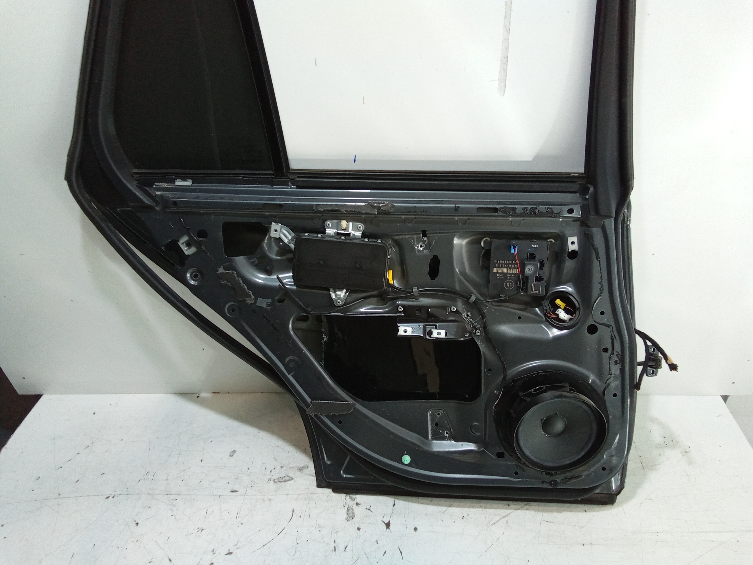 Portiera Posteriore Sinistra per Mercedes Classe E S. Wagon W211 (2002 - 2007)