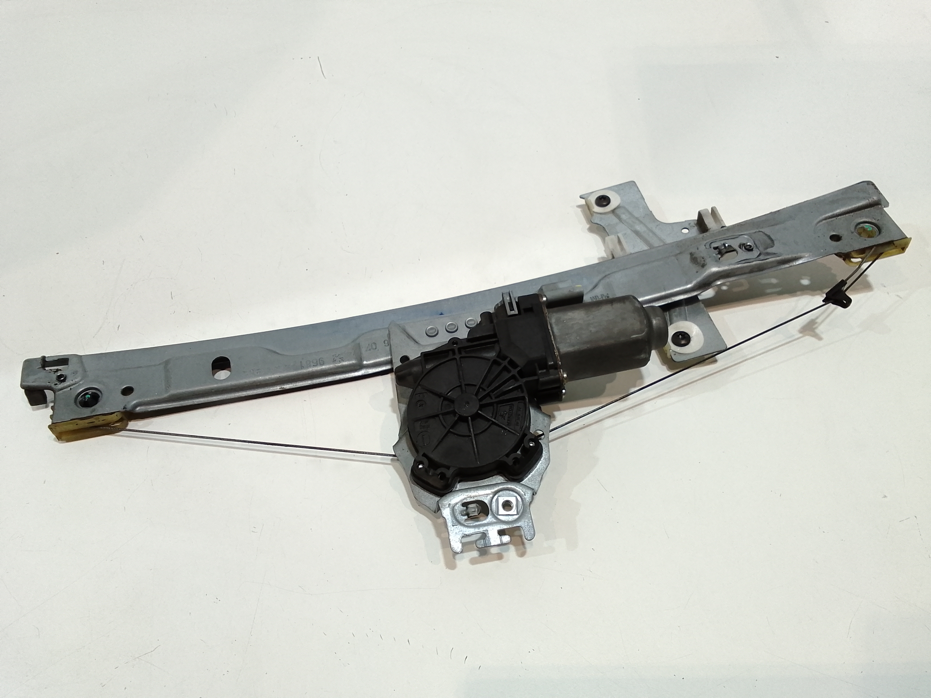 Cremagliera anteriore destra passeggero per Peugeot 207 1 Serie (2006 - 2009)