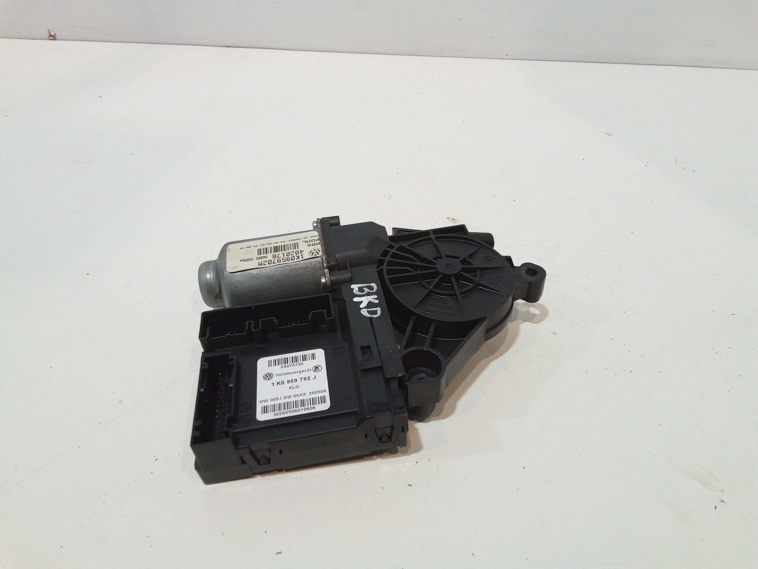 Motorino Alzavetro anteriore destra per Volkswagen Golf 5 Berlina (03>08) (2003 - 2008)