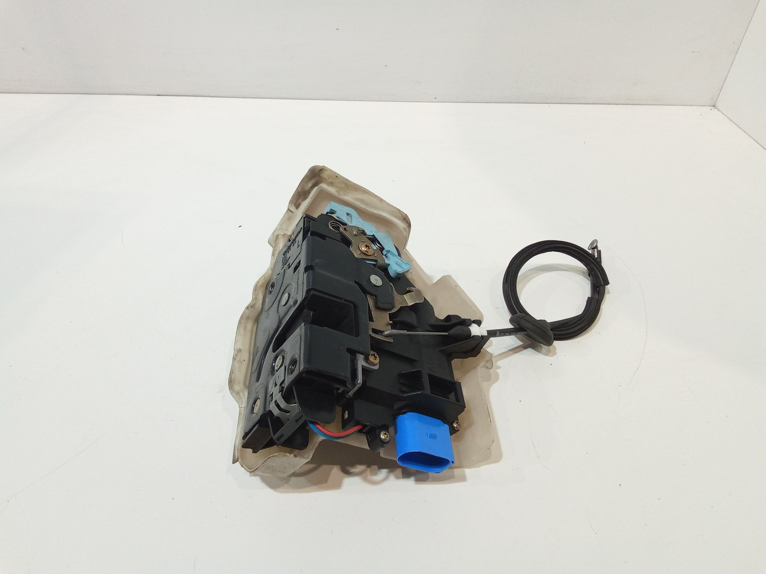 Serratura Anteriore Sinistra per Volkswagen Golf 5 Berlina (03>08) (2003 - 2008)