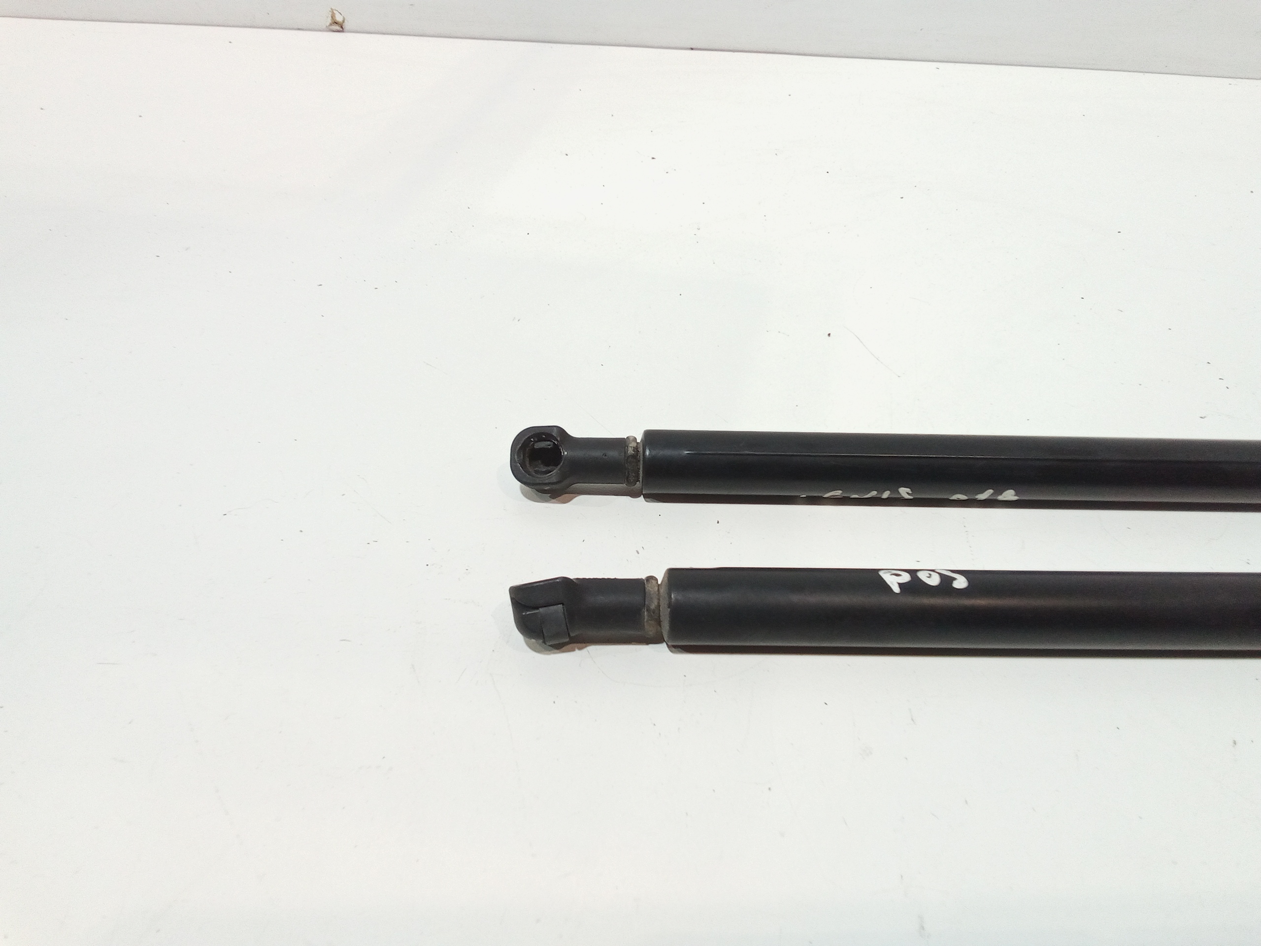 Pistoncini cofano Post. per Suzuki Ignis Serie (/mf) (17>) (2017 - In produzione)