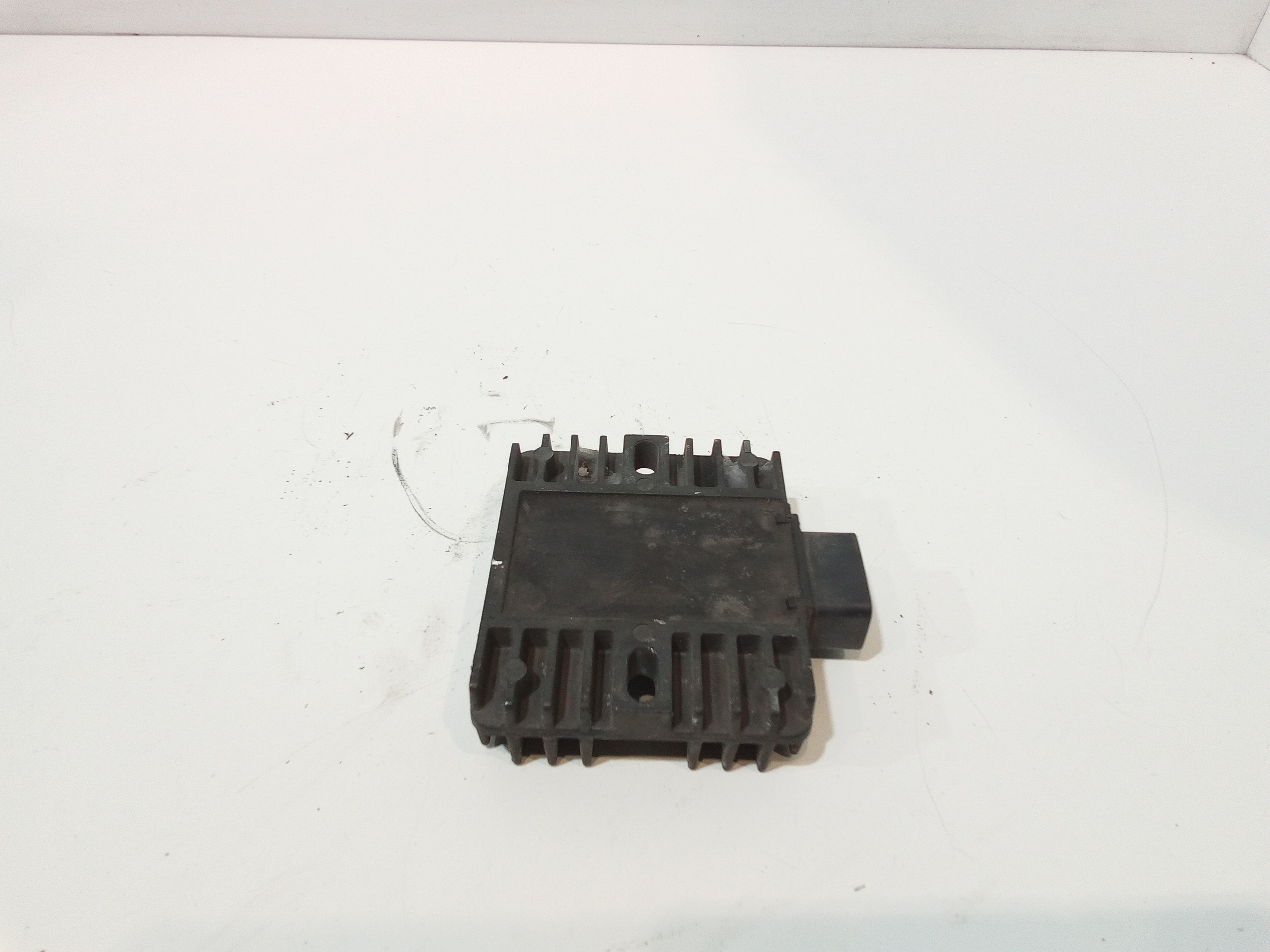 Regolatore di tensione per Aprilia Leonardo 150cc (1997 - >)