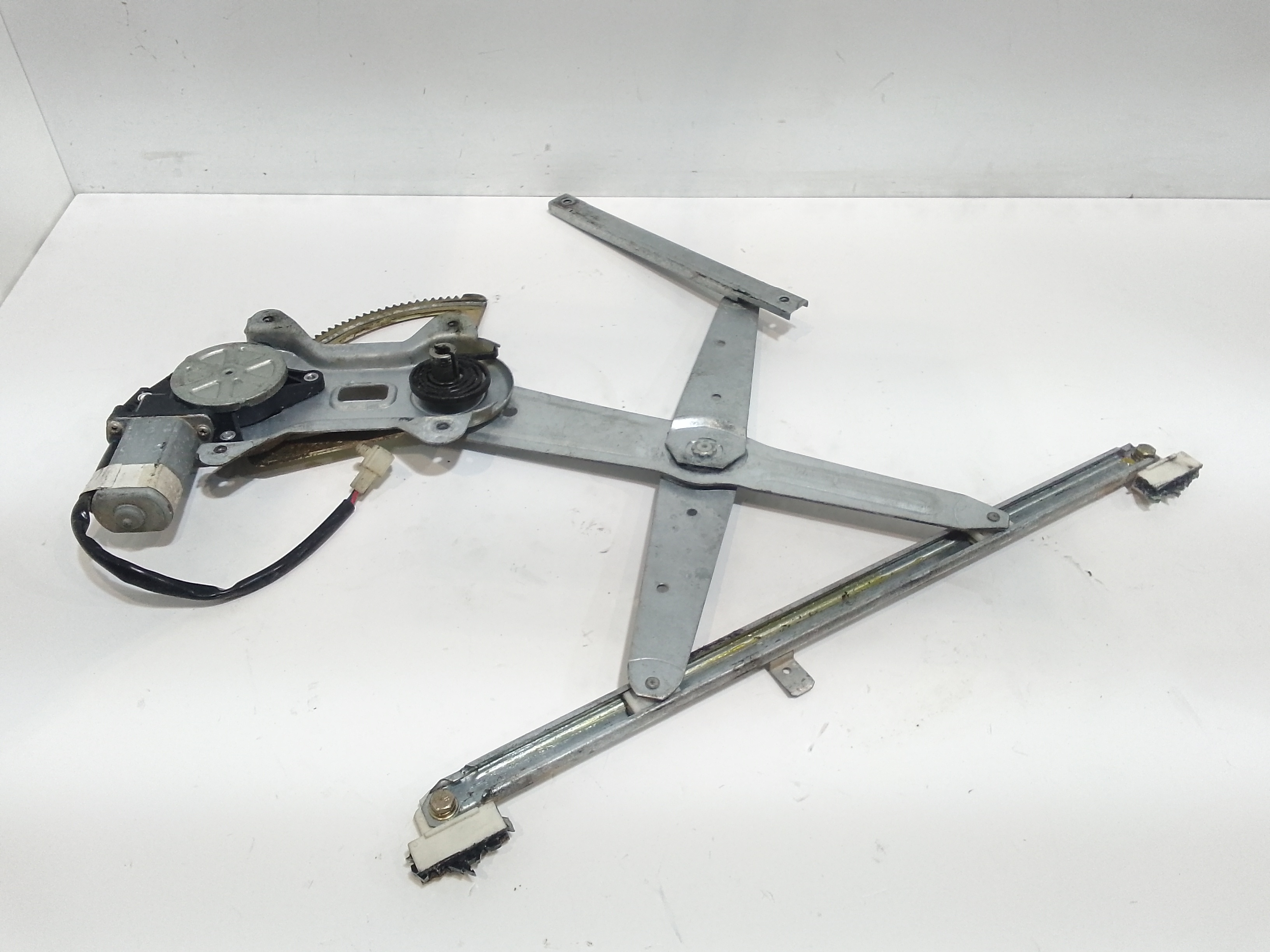 Cremagliera anteriore sinistra Guida per Dr 5 1 Serie (2007 - 2014)