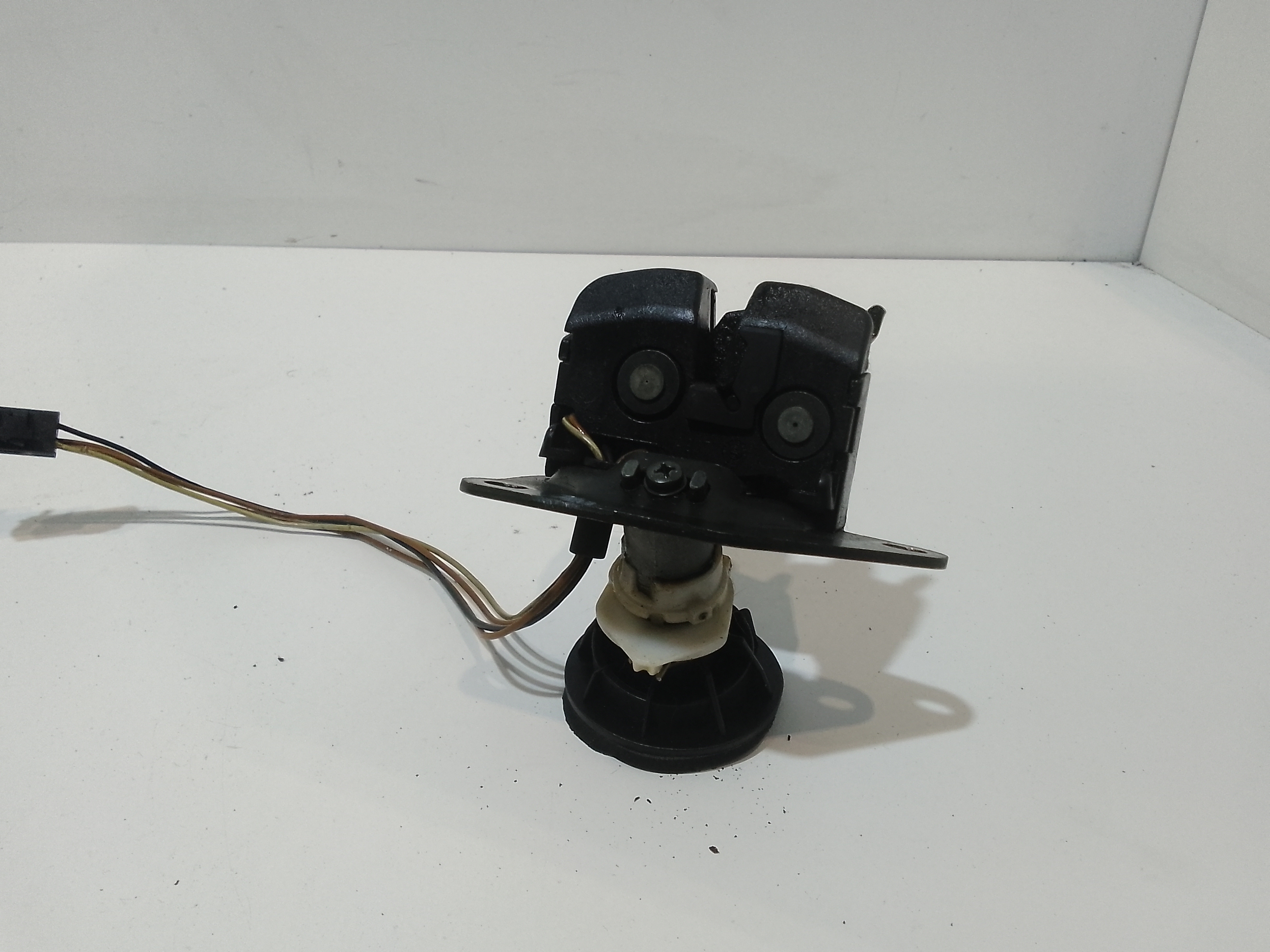 Serratura Cofano Posteriore per Fiat Punto Berlina 5p 2 Serie (1999 - 2003)