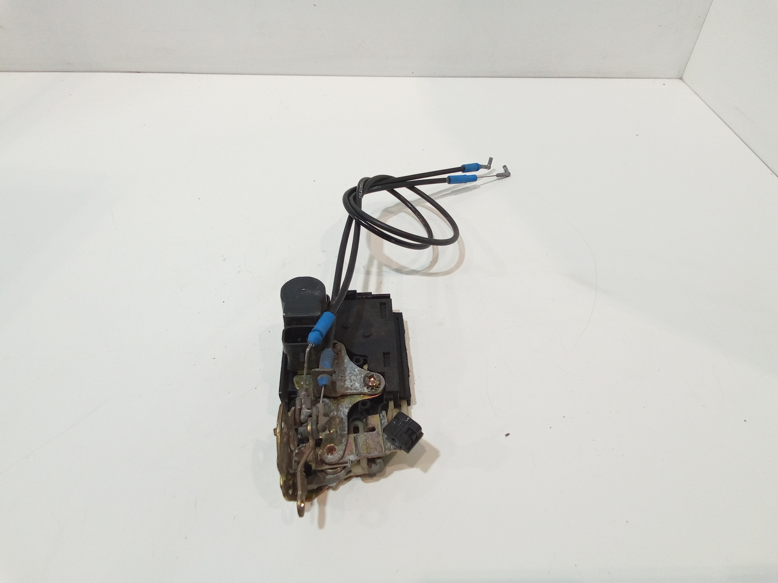 Serratura Anteriore Sinistra per Dr 5 1 Serie (2007 - 2014)