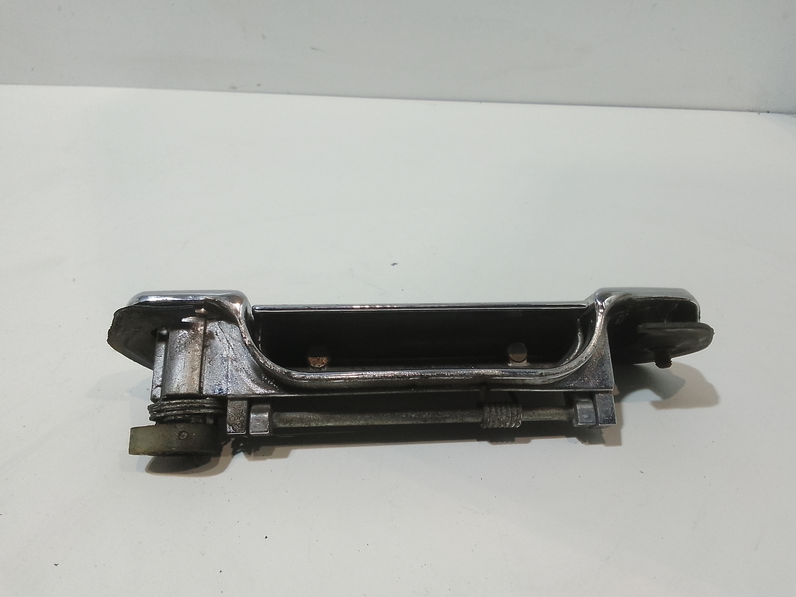 Maniglia esterna Anteriore Destra per Lada Niva (1994 - 1999)