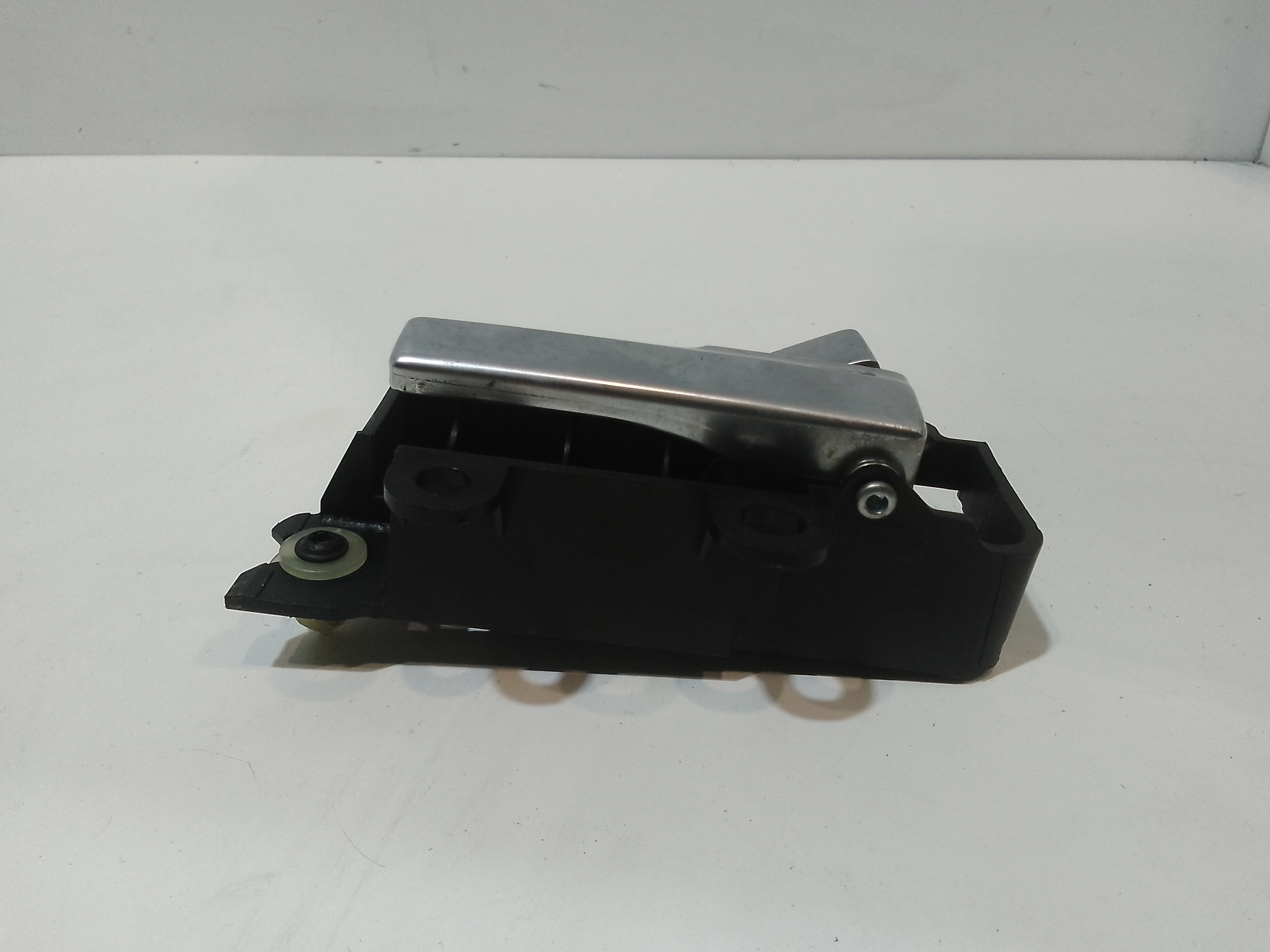 Maniglia interna Posteriore Destra per Ford Kuga Serie (cbv) (08>13) (2008 - 2013)