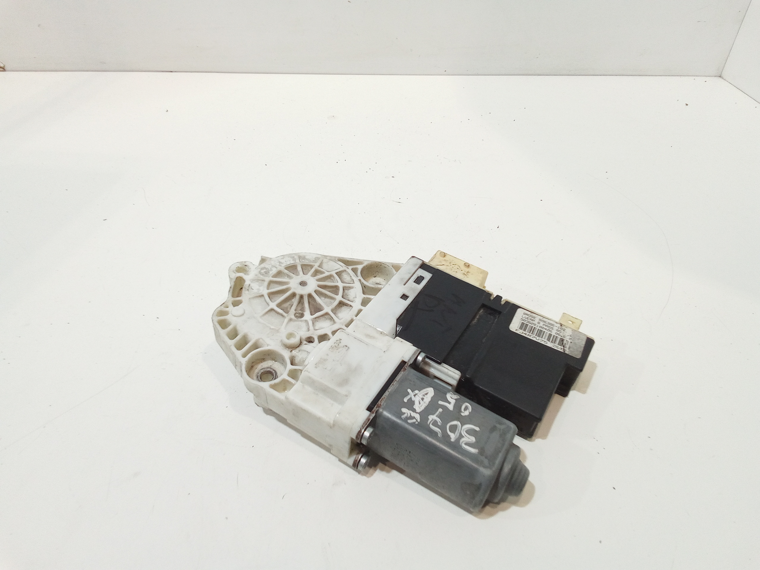 Motorino Alzavetro anteriore destra per Peugeot 307 Berlina (2001 - 2005)