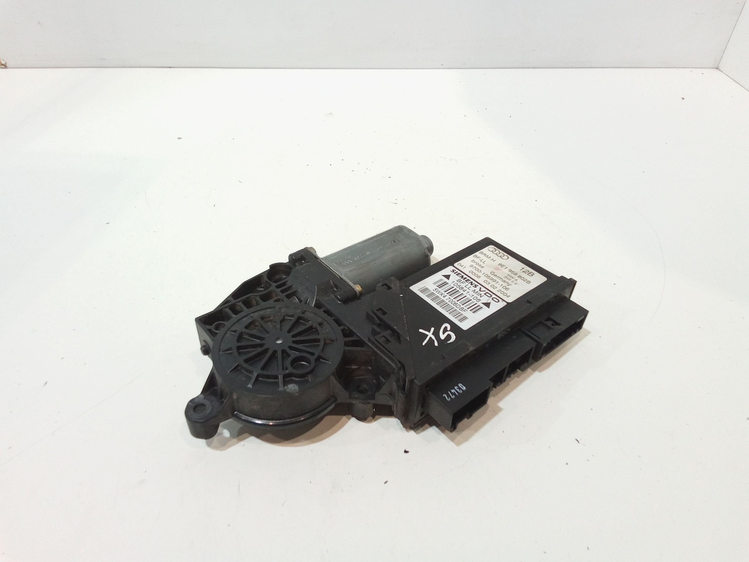 Motorino Alzavetro anteriore Sinistro per Audi A4 Avant (8ed) (04>08) (2004 - 2008)