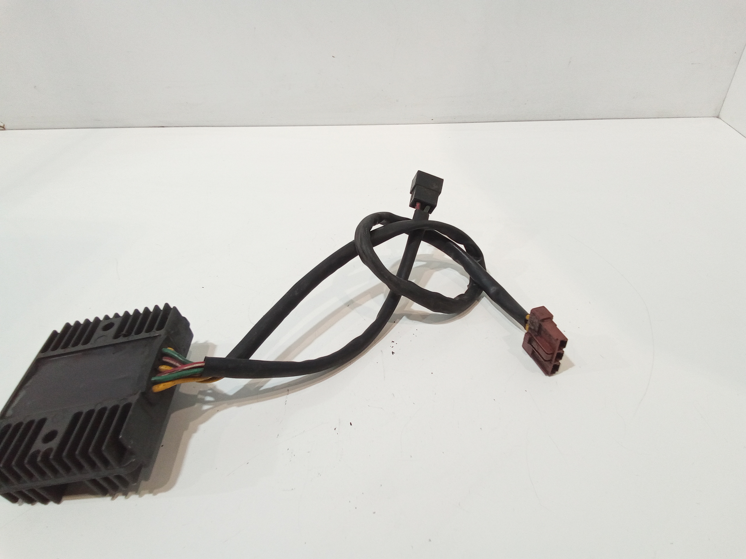 Regolatore di tensione per Piaggio Beverly 250 Serie (2001 - In produzione)