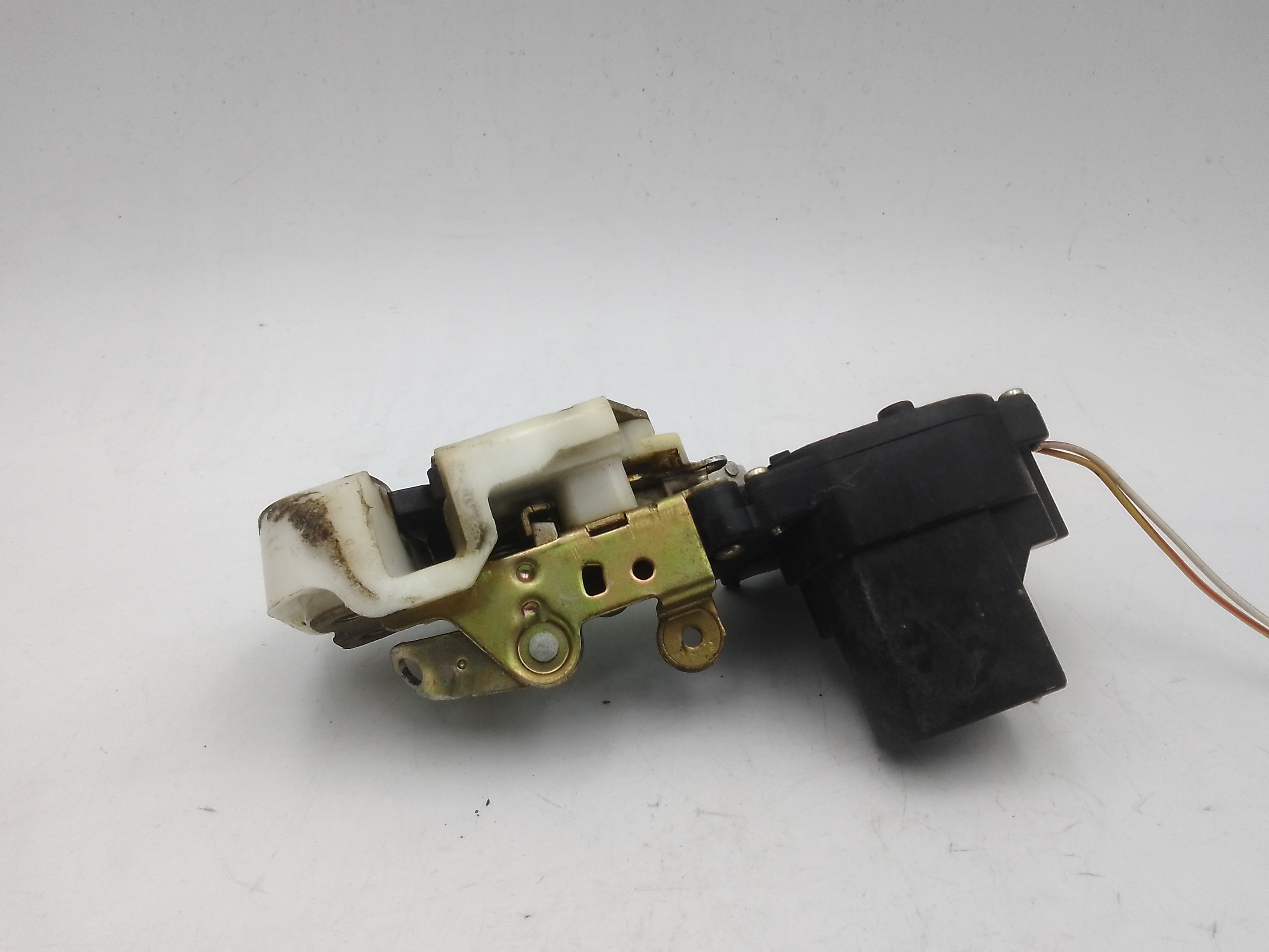 Serratura Anteriore Destra per Rover 416 Gsi (1992 - In produzione)