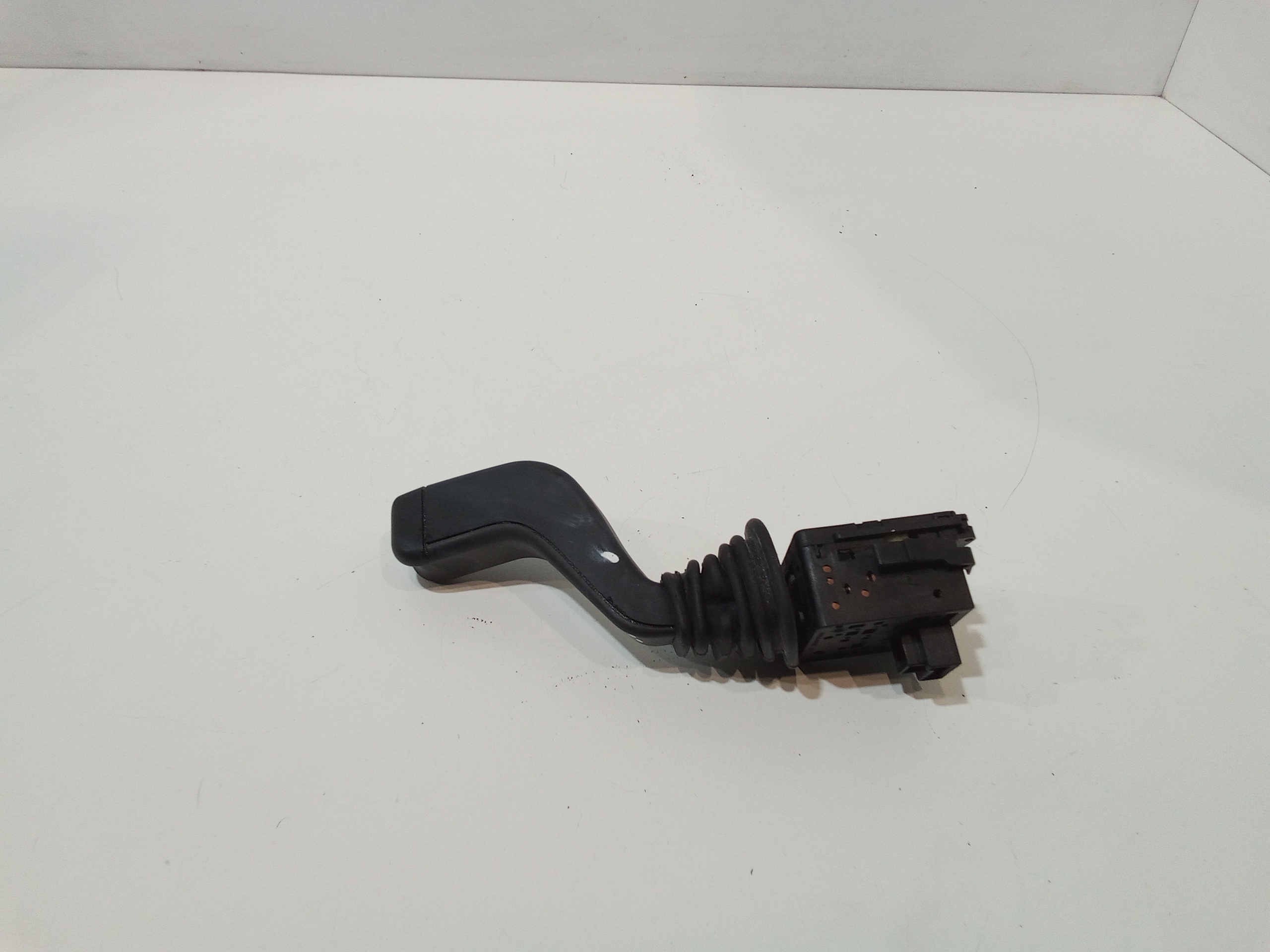 Devioluci destro per Opel Corsa C 3p 2 Serie (2003 - 2006)