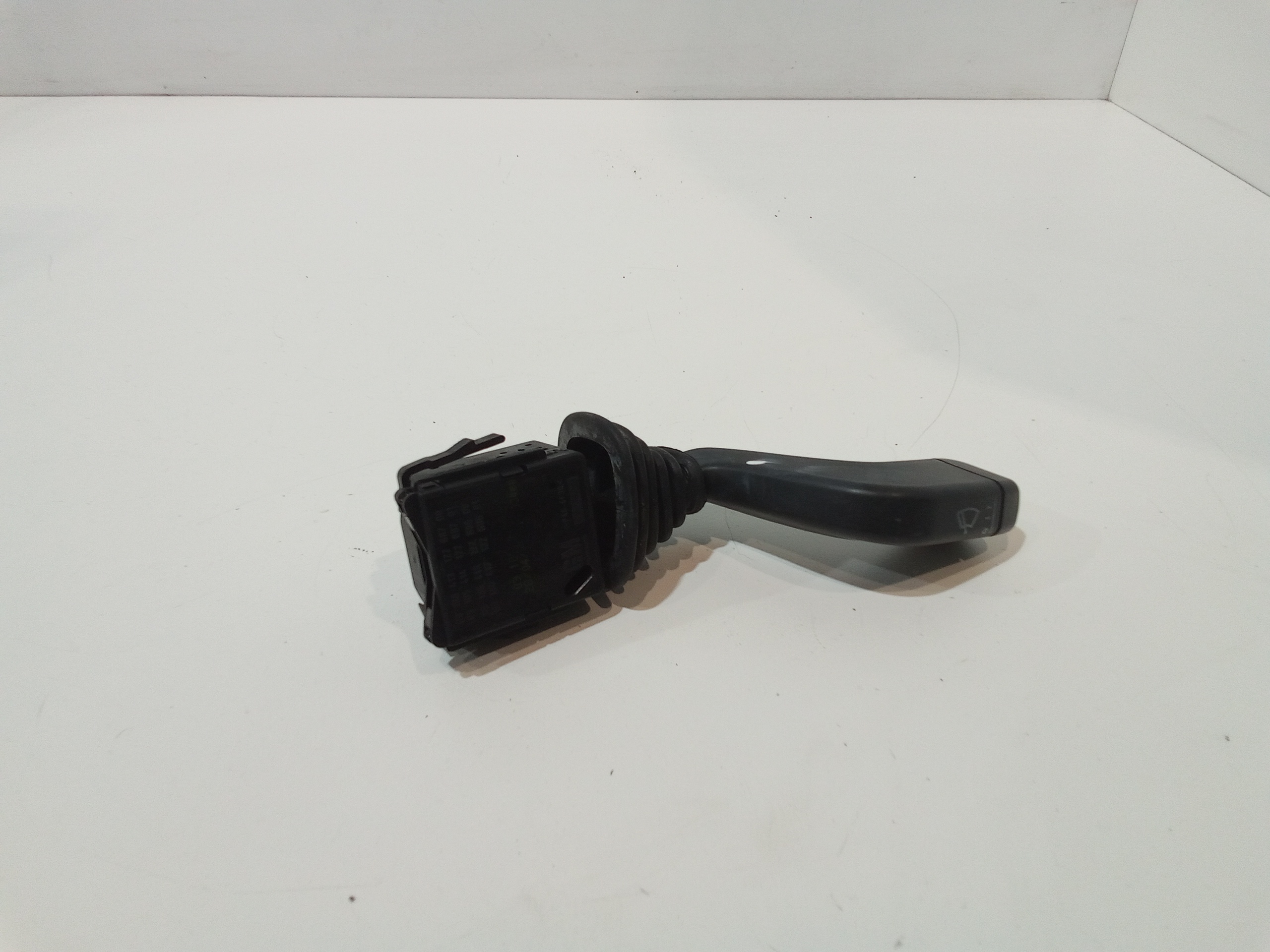 Devioluci destro per Opel Corsa C 3p 2 Serie (2003 - 2006)