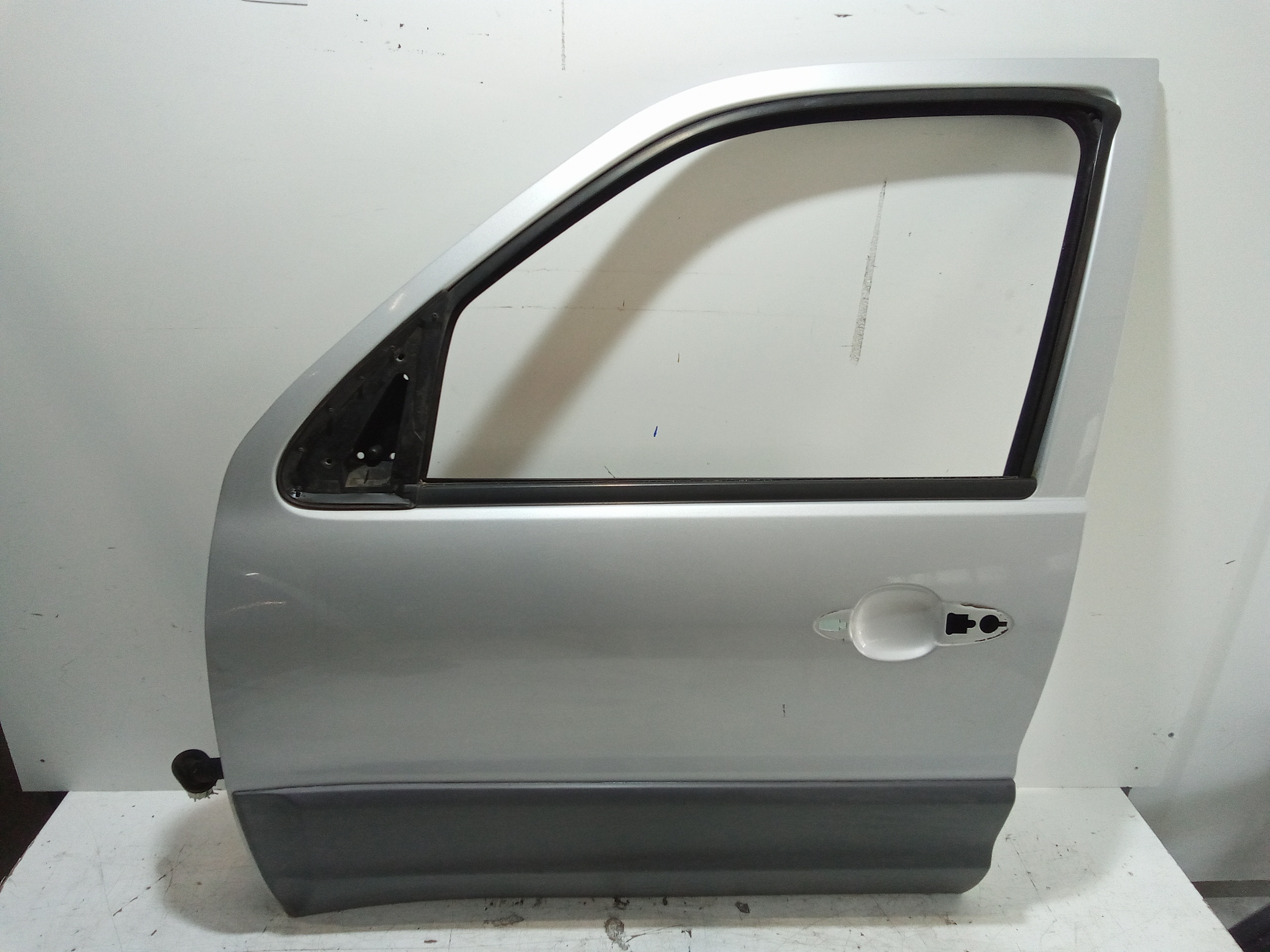 Portiera Anteriore Sinistra per Mazda Tribute (2000 - 2011)