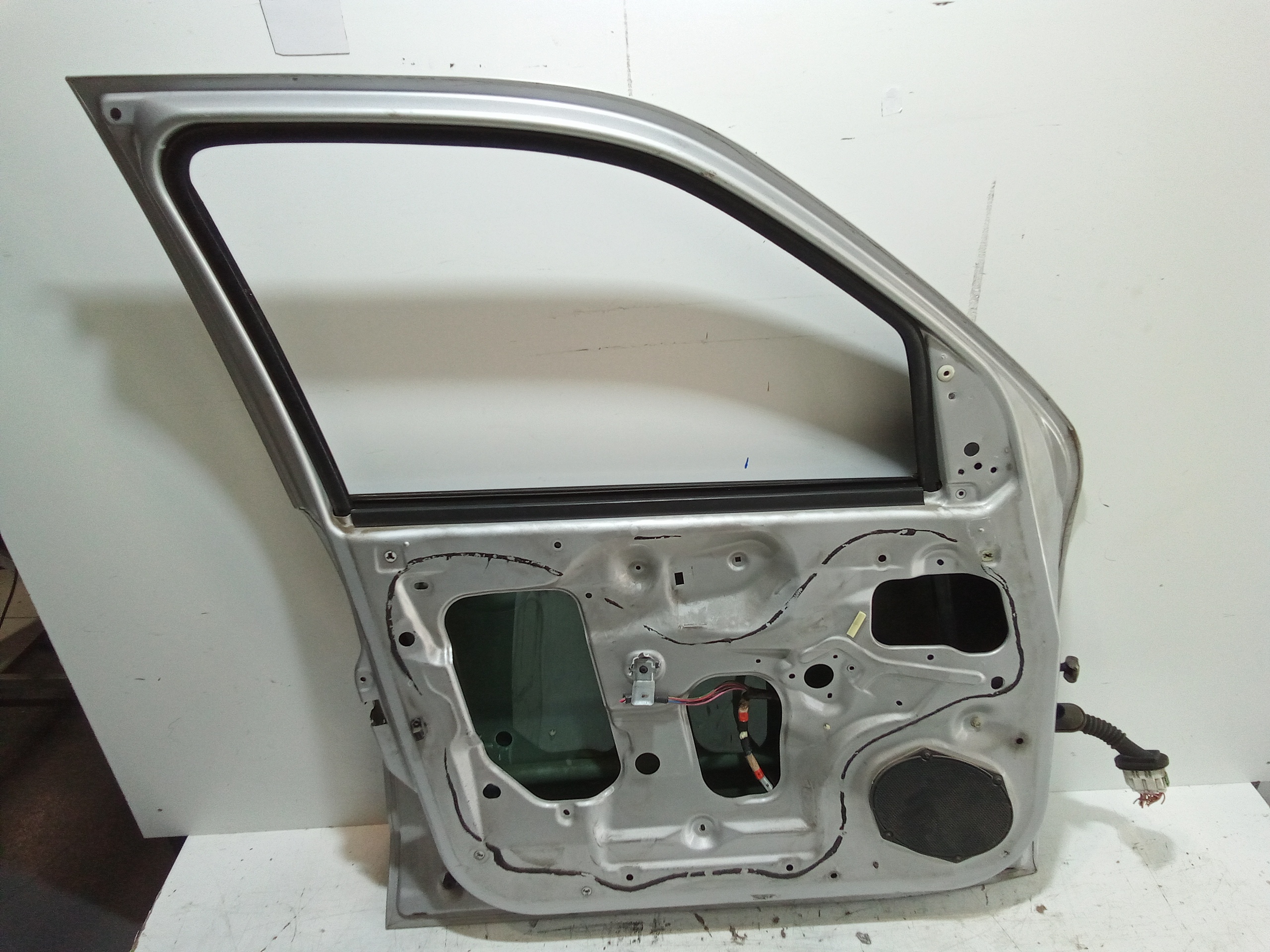 Portiera Anteriore Sinistra per Mazda Tribute (2000 - 2011)