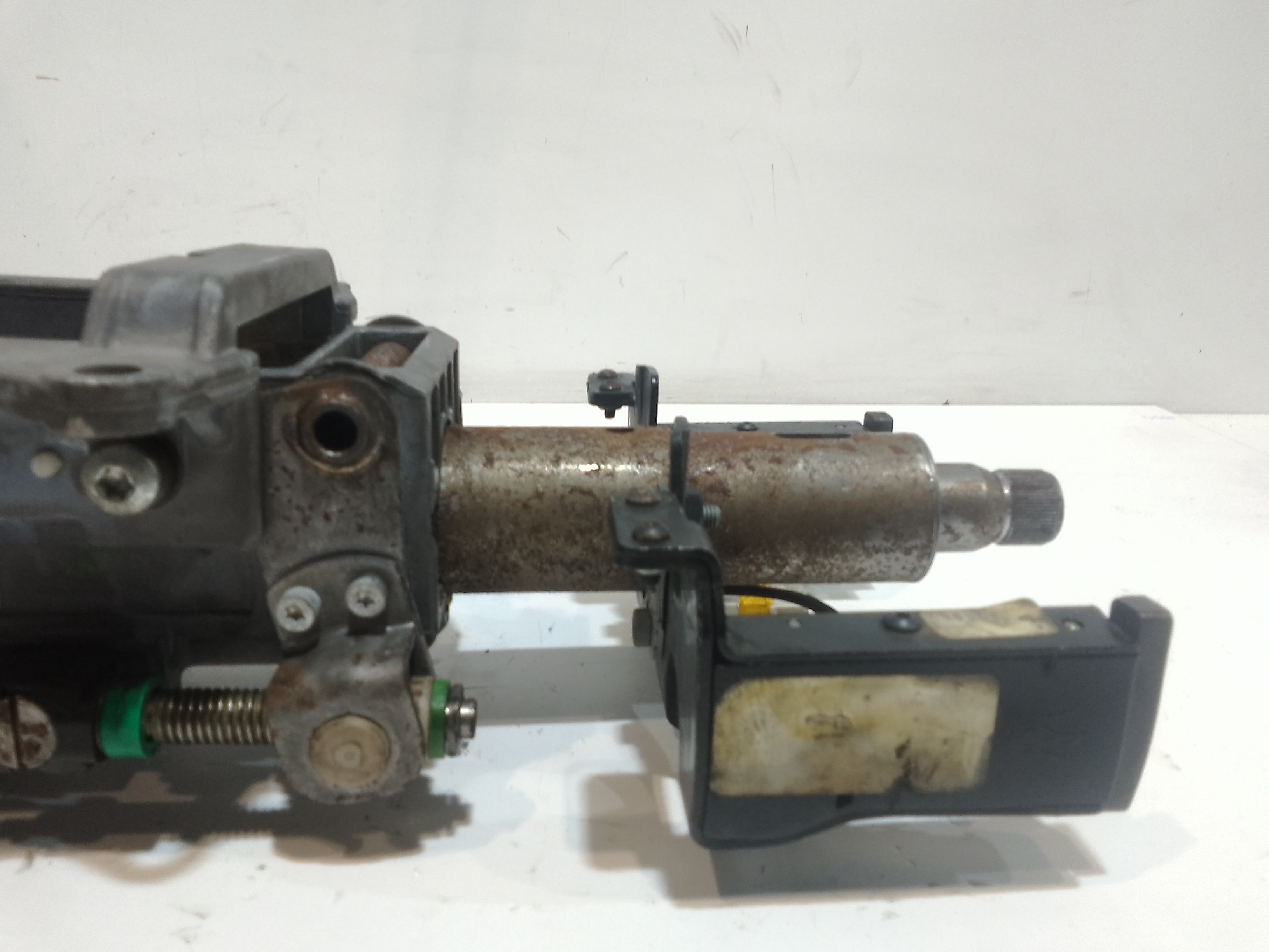 Canna dello sterzo (Piantone) per Maserati Levante Serie (16>) (2016 - In produzione)