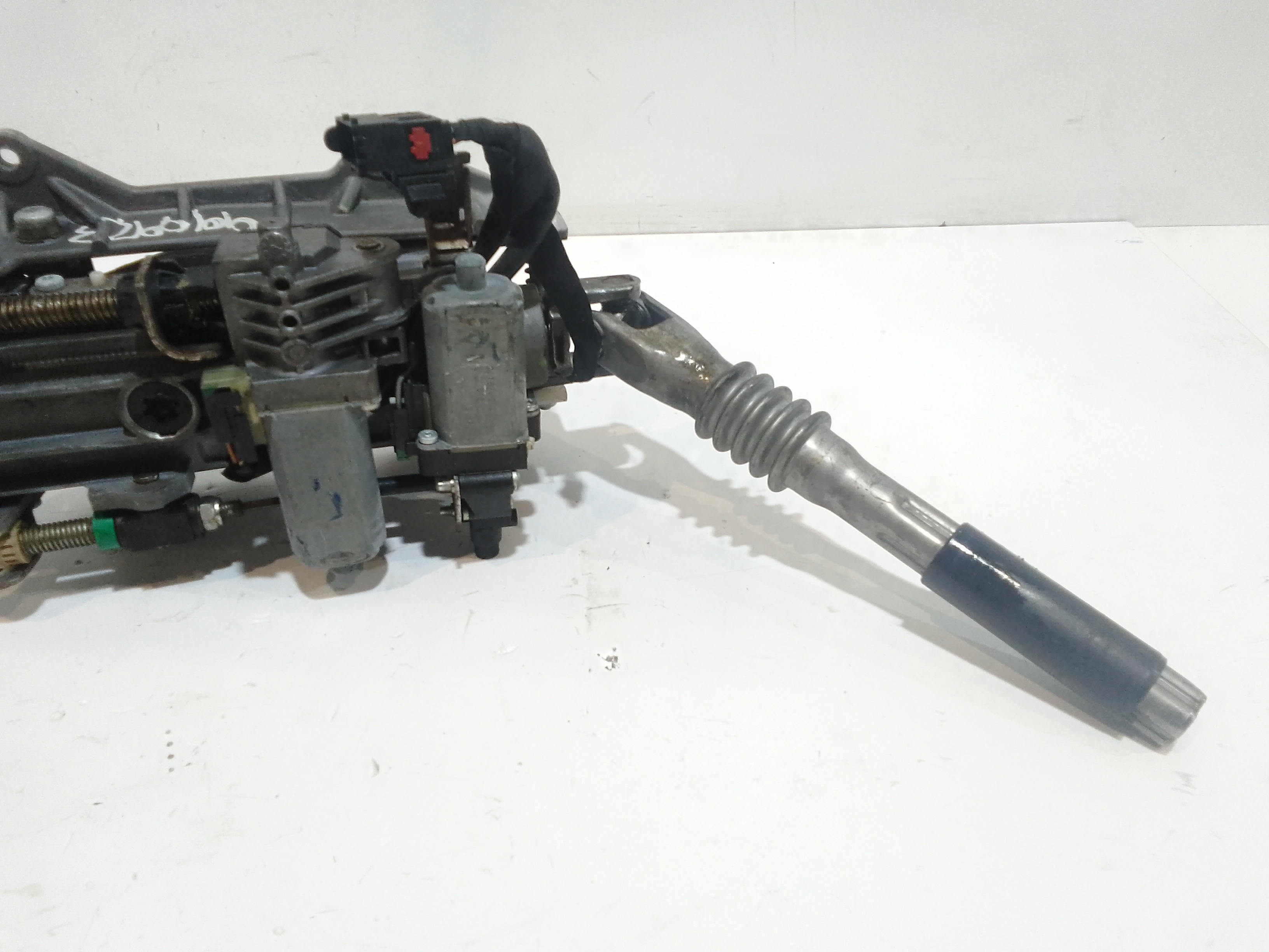 Canna dello sterzo (Piantone) per Maserati Levante Serie (16>) (2016 - In produzione)