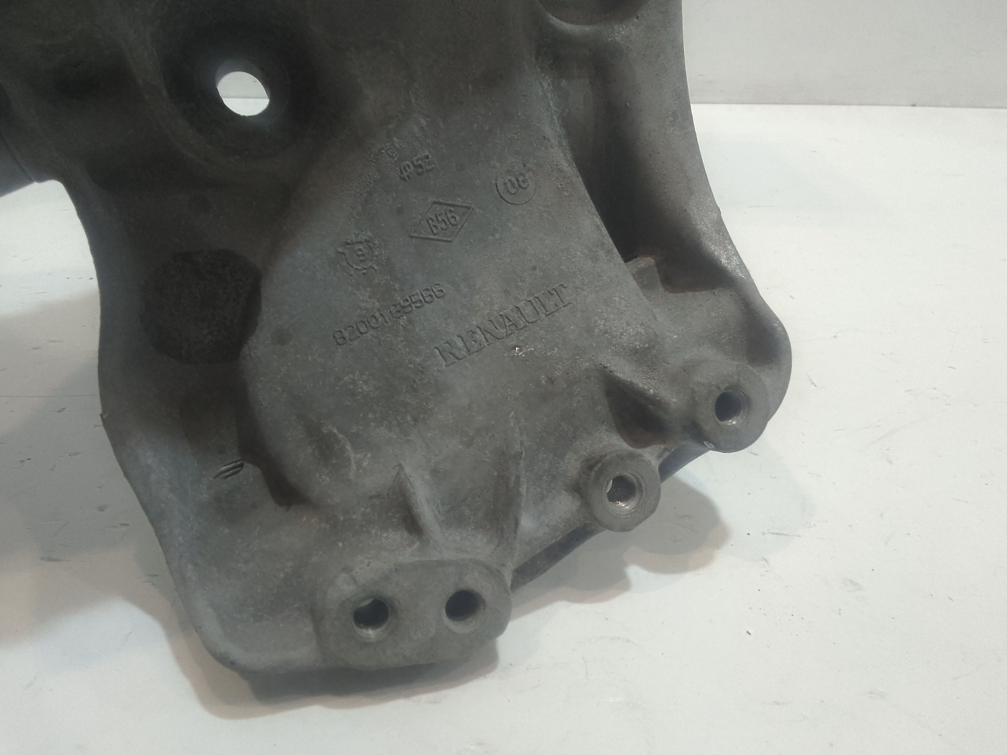 Tendicinghia per Dacia Sandero 1 Serie (2008 - 2012)