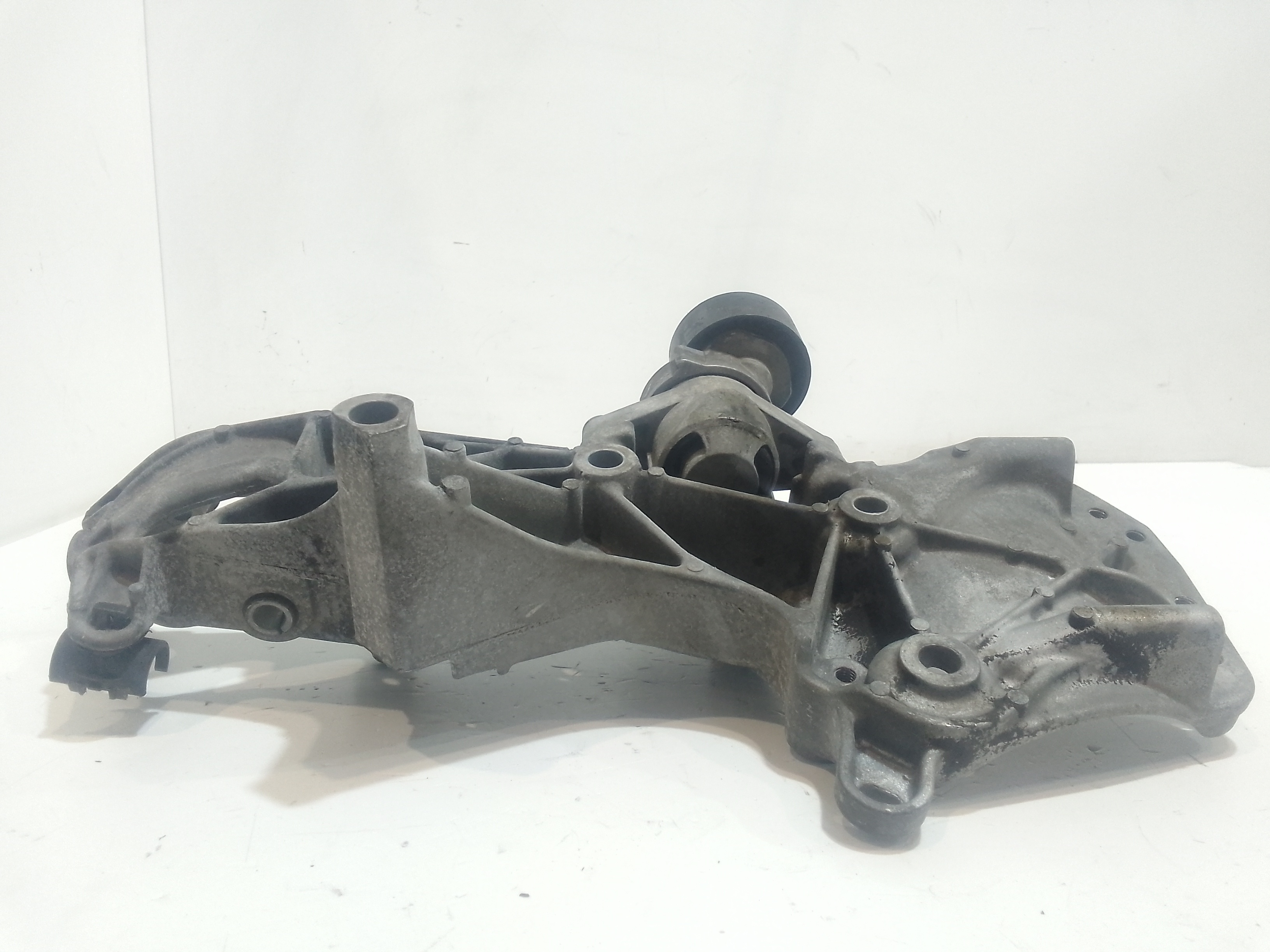 Tendicinghia per Dacia Sandero 1 Serie (2008 - 2012)