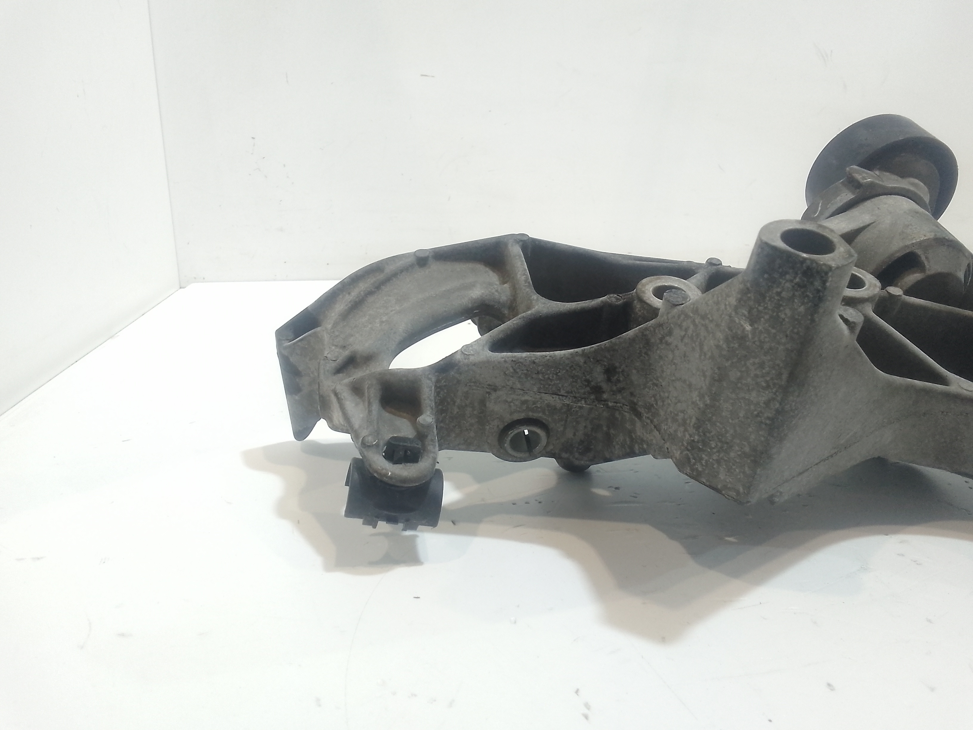 Tendicinghia per Dacia Sandero 1 Serie (2008 - 2012)