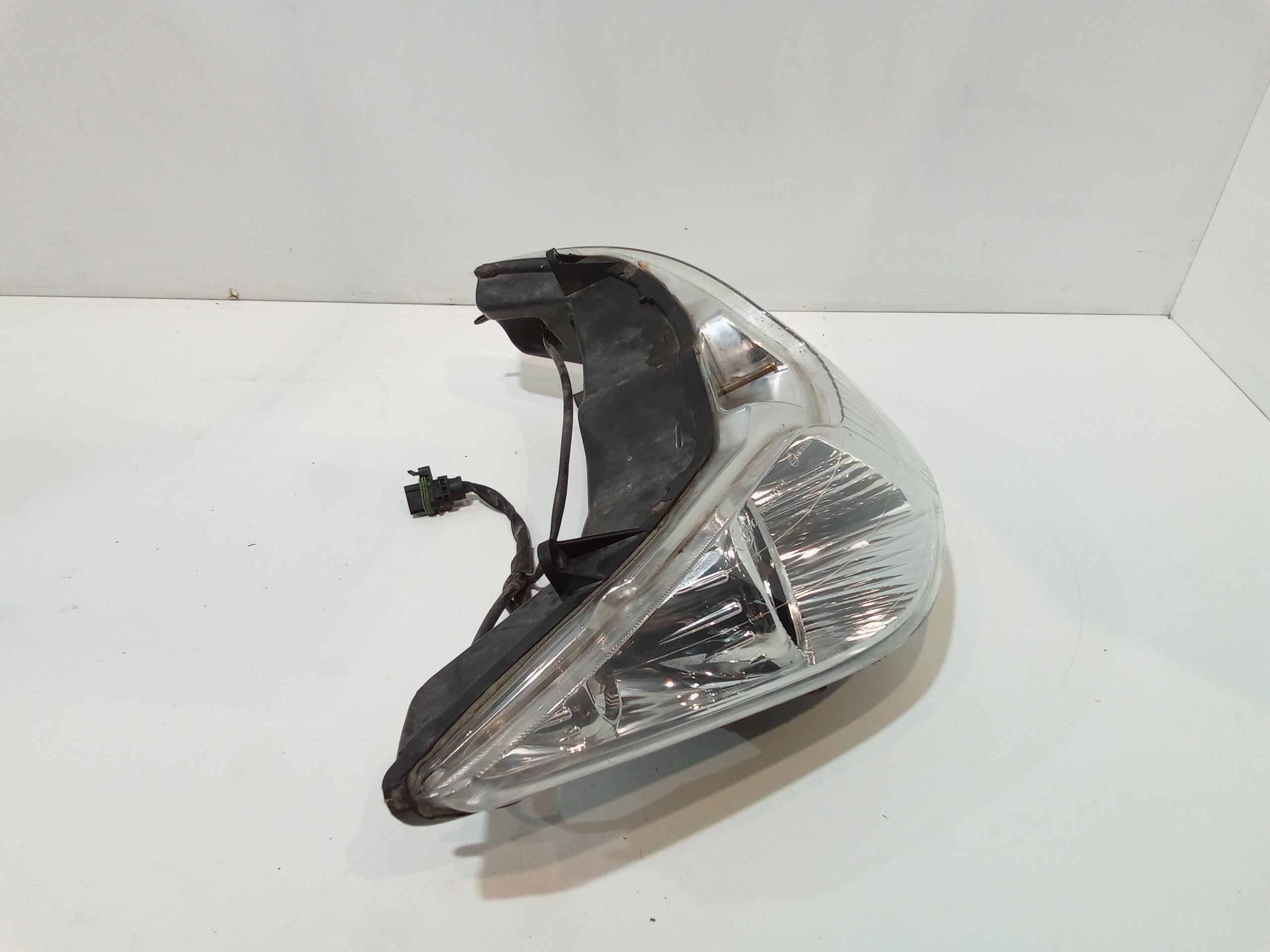 Faro anteriore per Piaggio X8 200cc (2004 - >)