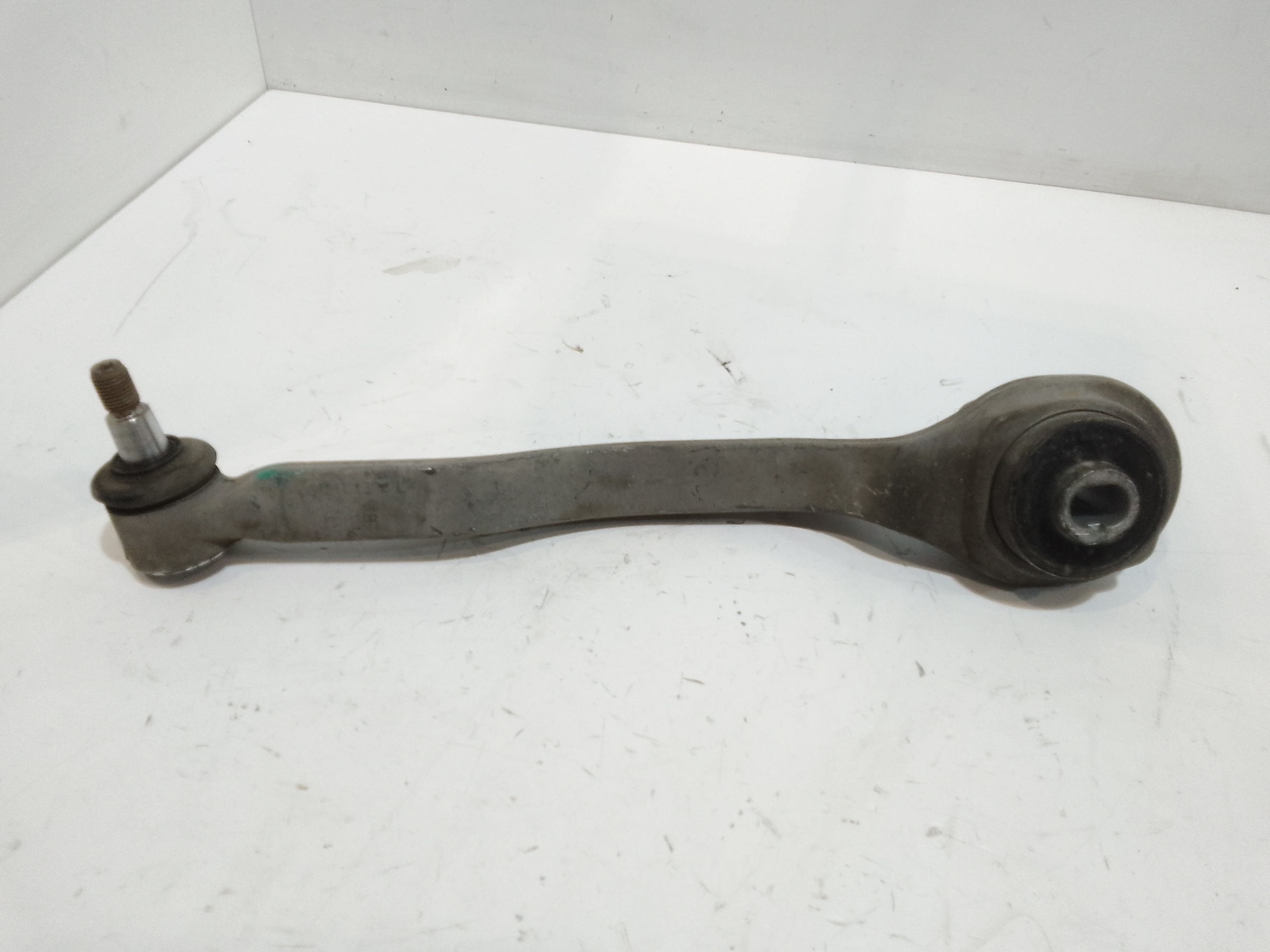 Braccio Oscillante anteriore Sinistro per Mercedes Classe E Berlina W211 (2002 - 2007)