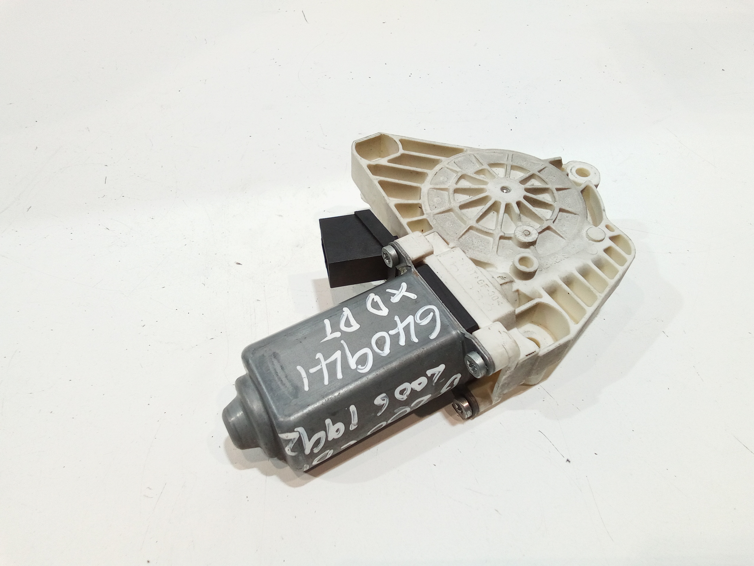 Motorino Alzavetro posteriore destra per Mercedes Classe B W245 1 Serie (2005 - 2011)