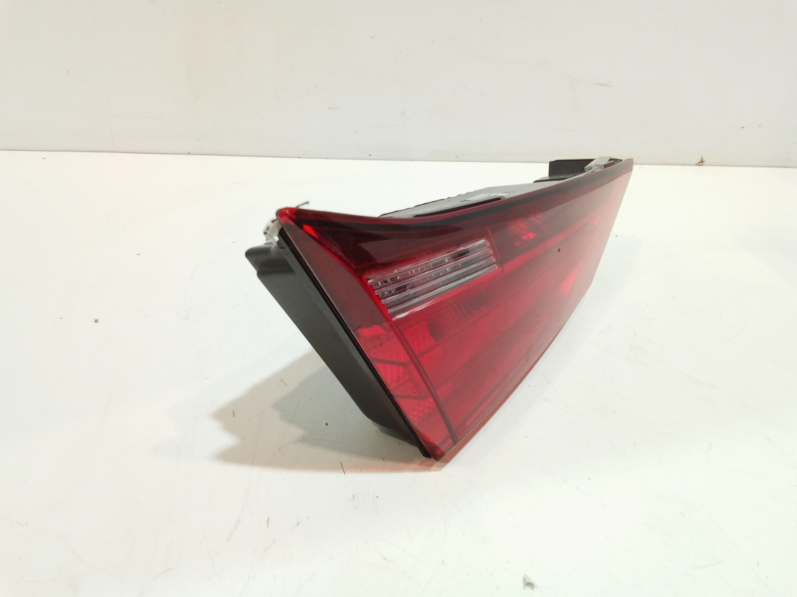 Stop posteriore sinistro a led integrato nel portello per Bmw Serie 1 F40 (19>) (2019 - In produzione)