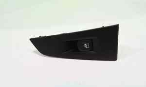 Pulsantiera Posteriore Destra per Bmw Serie 1 F40 (19>) (2019 - In produzione)