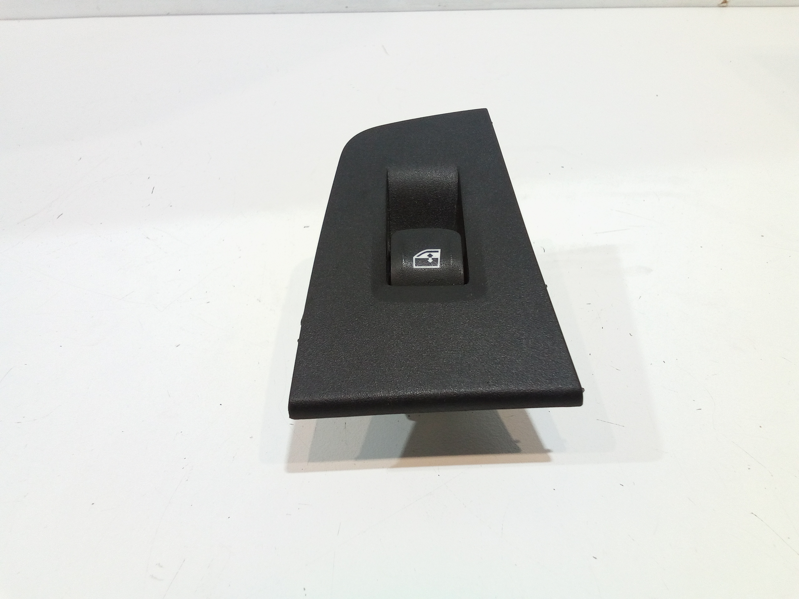 Pulsantiera Anteriore Destra Passeggero per Bmw Serie 1 F40 (19>) (2019 - In produzione)