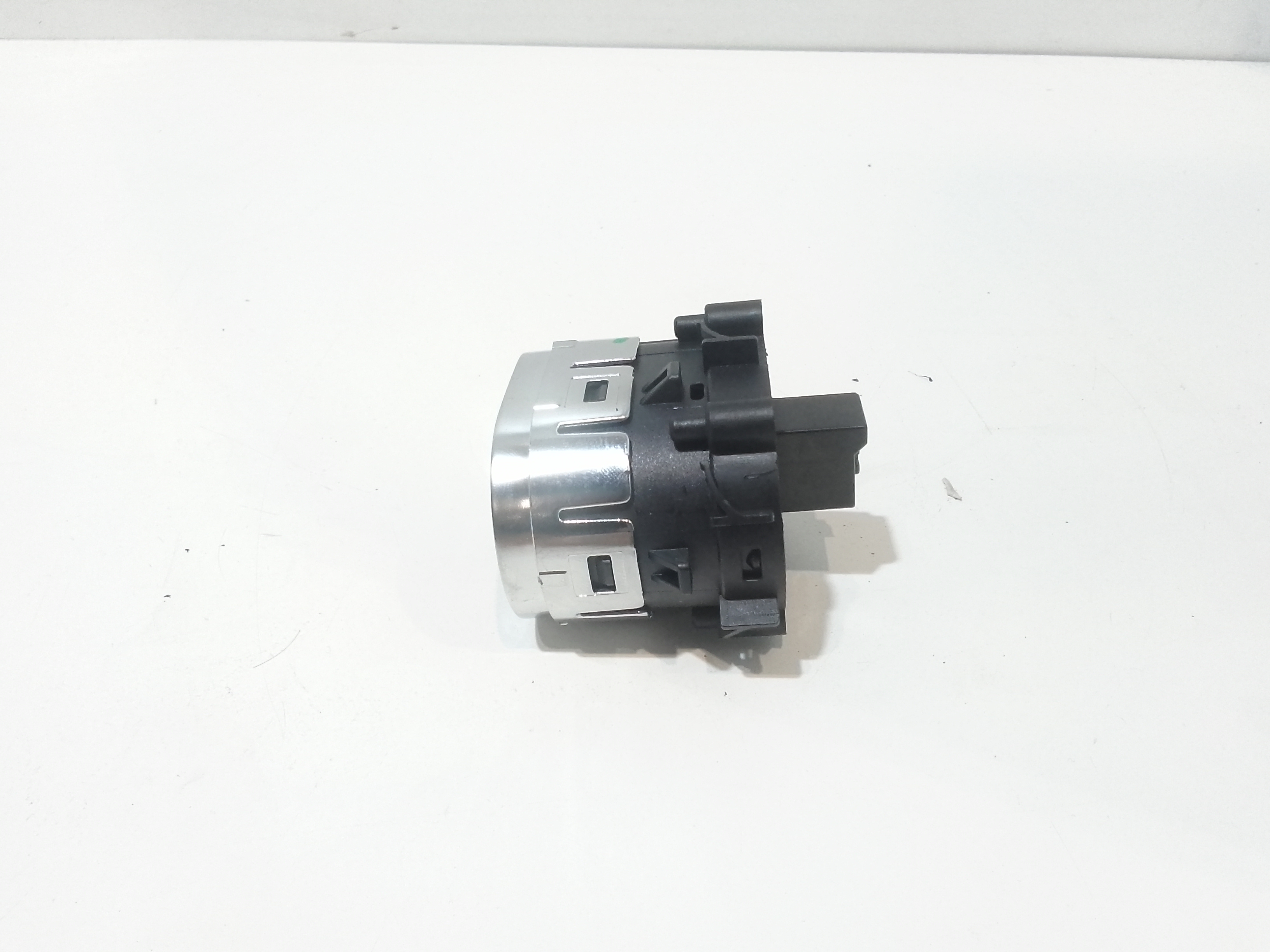 Pulsante start e stop per Mercedes Classe A Serie (w177) (18>) (2018 - In produzione)