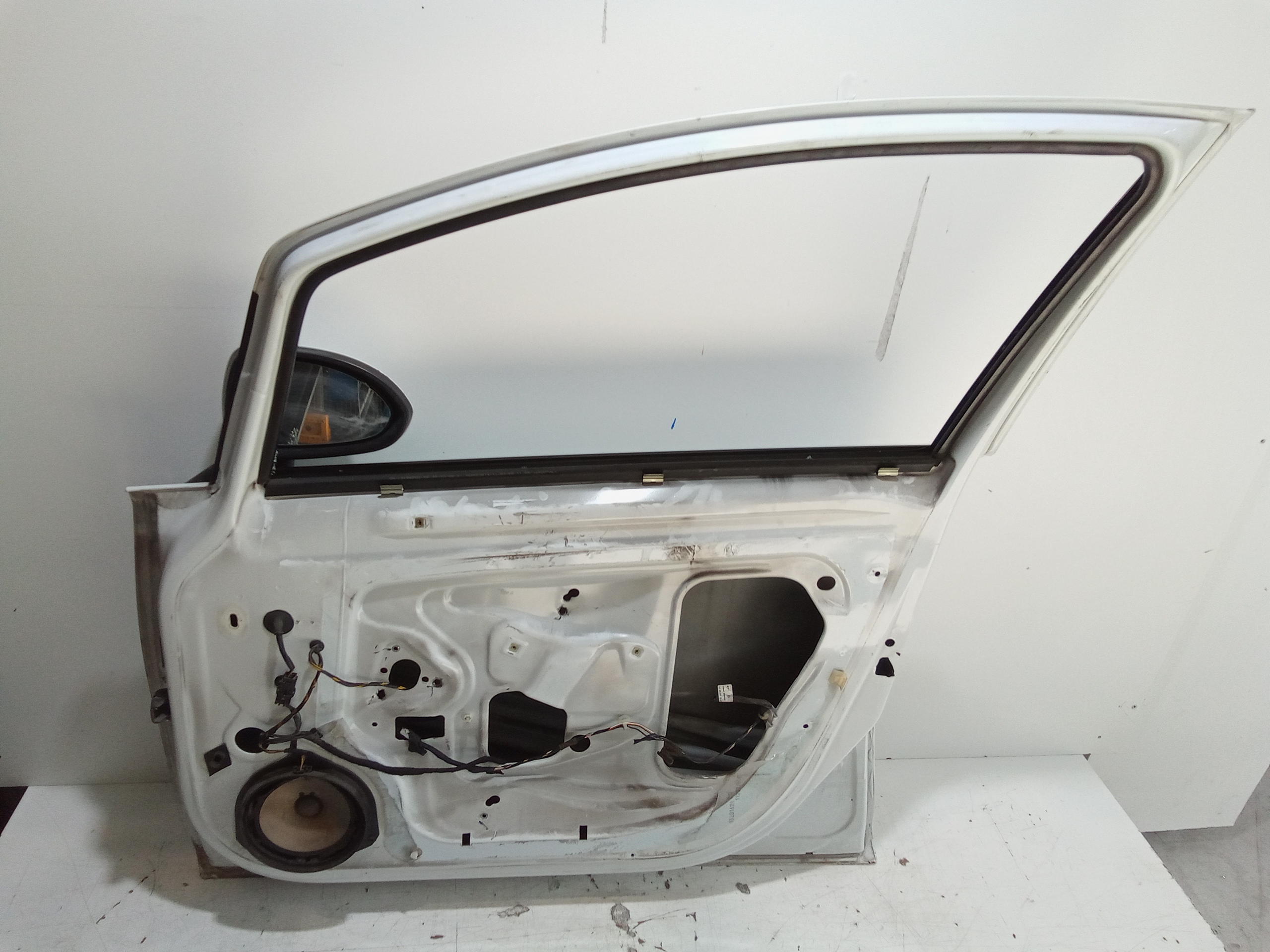 Portiera anteriore Destra per Opel Corsa D 5p 1 Serie (2006 - In produzione)