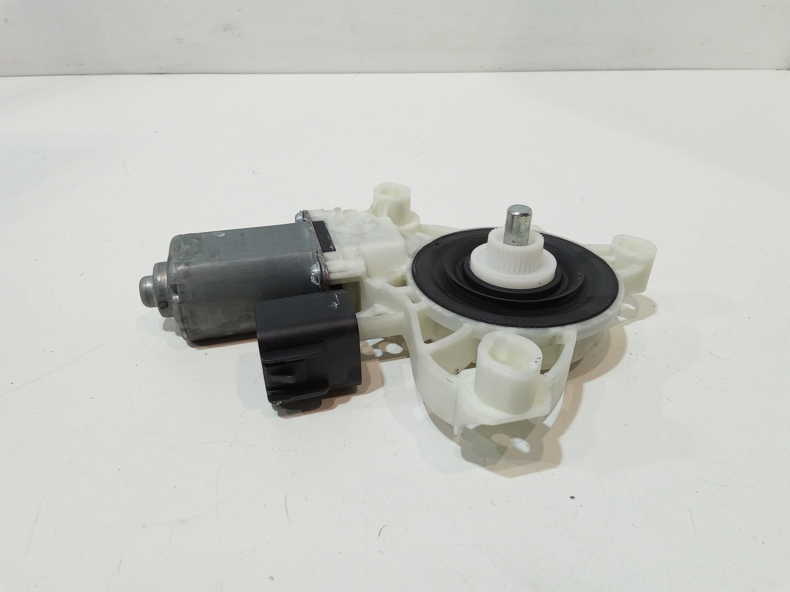 Motorino Alzavetro anteriore destra per Ford Fiesta 7 Serie (2017 - >)