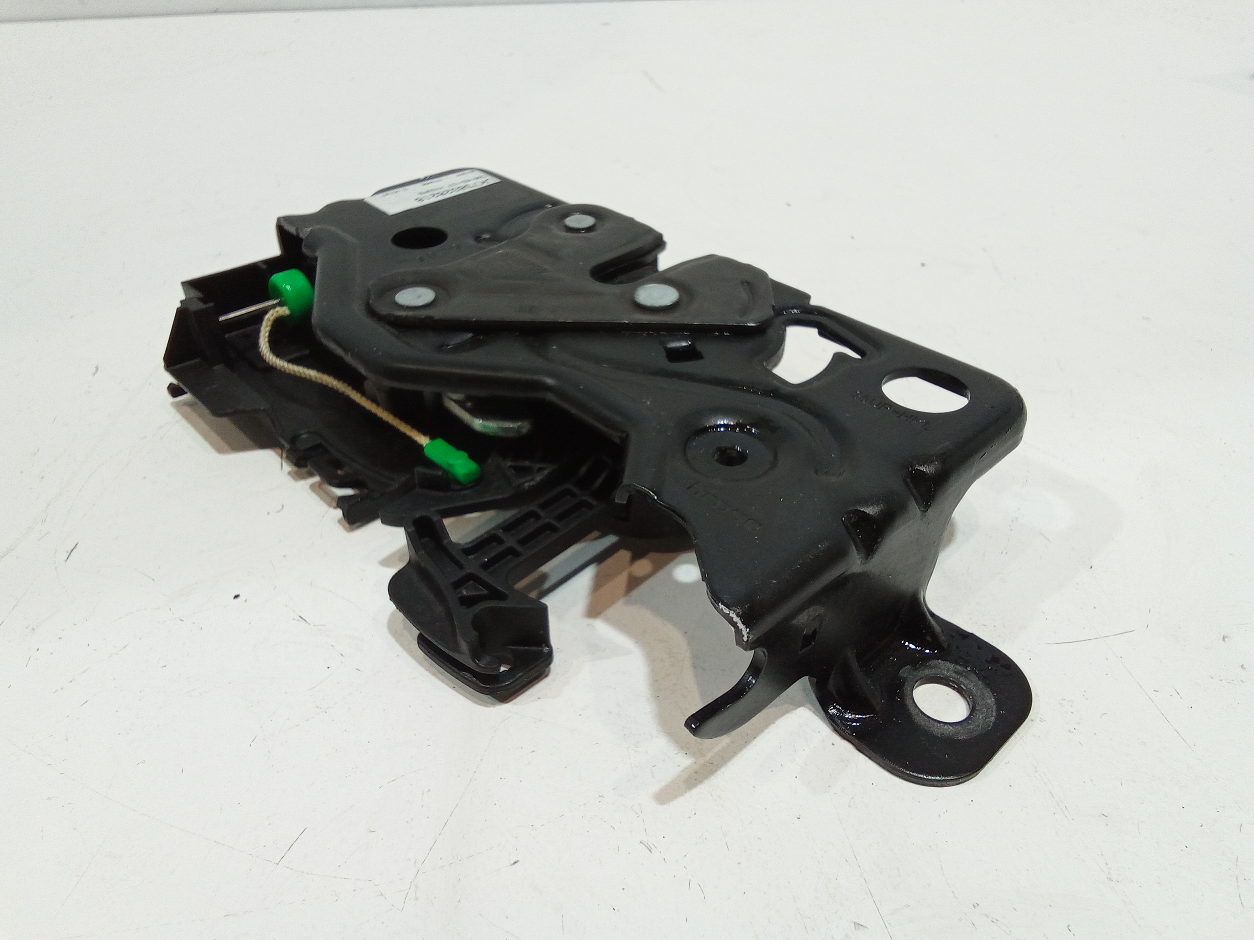 Serratura Cofano Posteriore per Bmw Serie 1 F40 (19>) (2019 - In produzione)