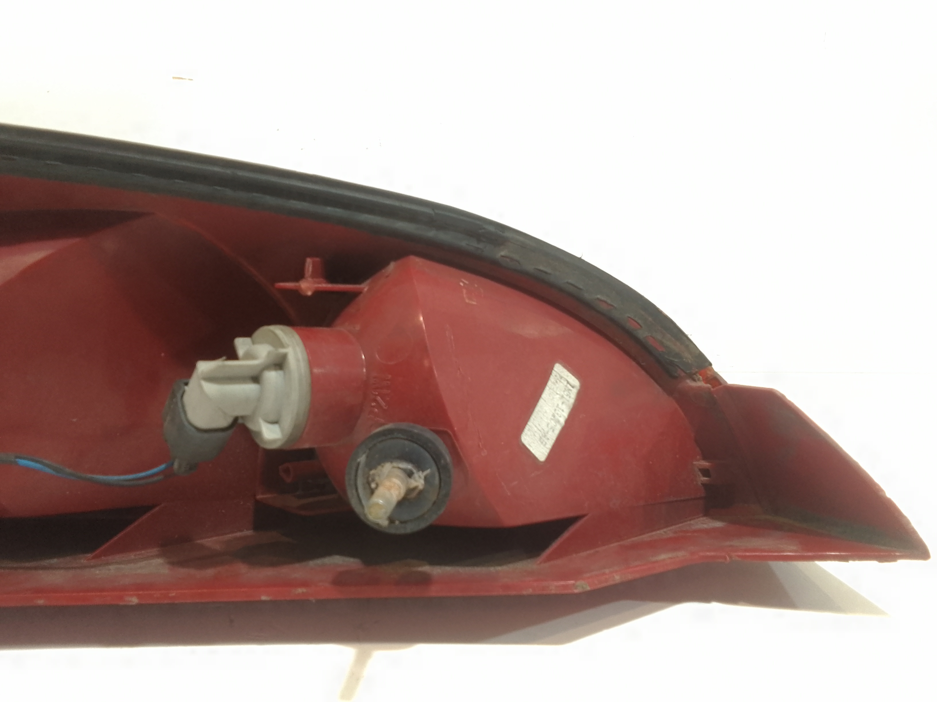 Stop fanale Posteriore sinistro lato Guida per Ford Focus Berlina 2 Serie (2001 - 2004)