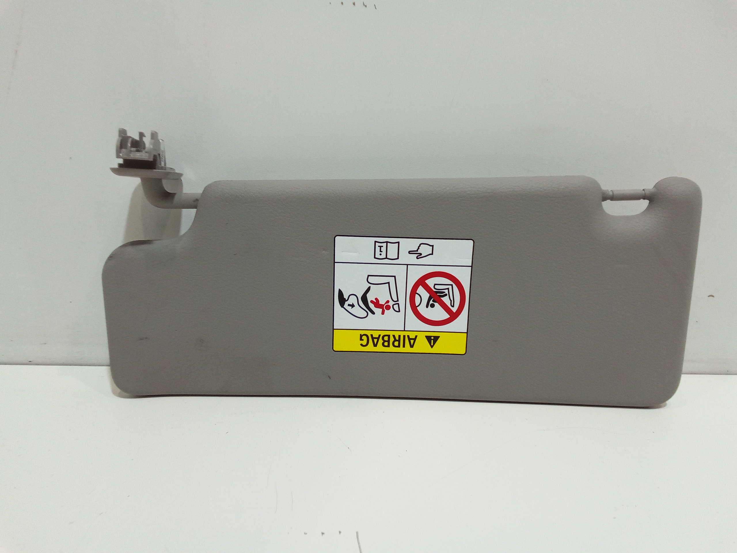 Parasole aletta Lato Passeggero per Bmw Serie 1 F40 (19>) (2019 - In produzione)