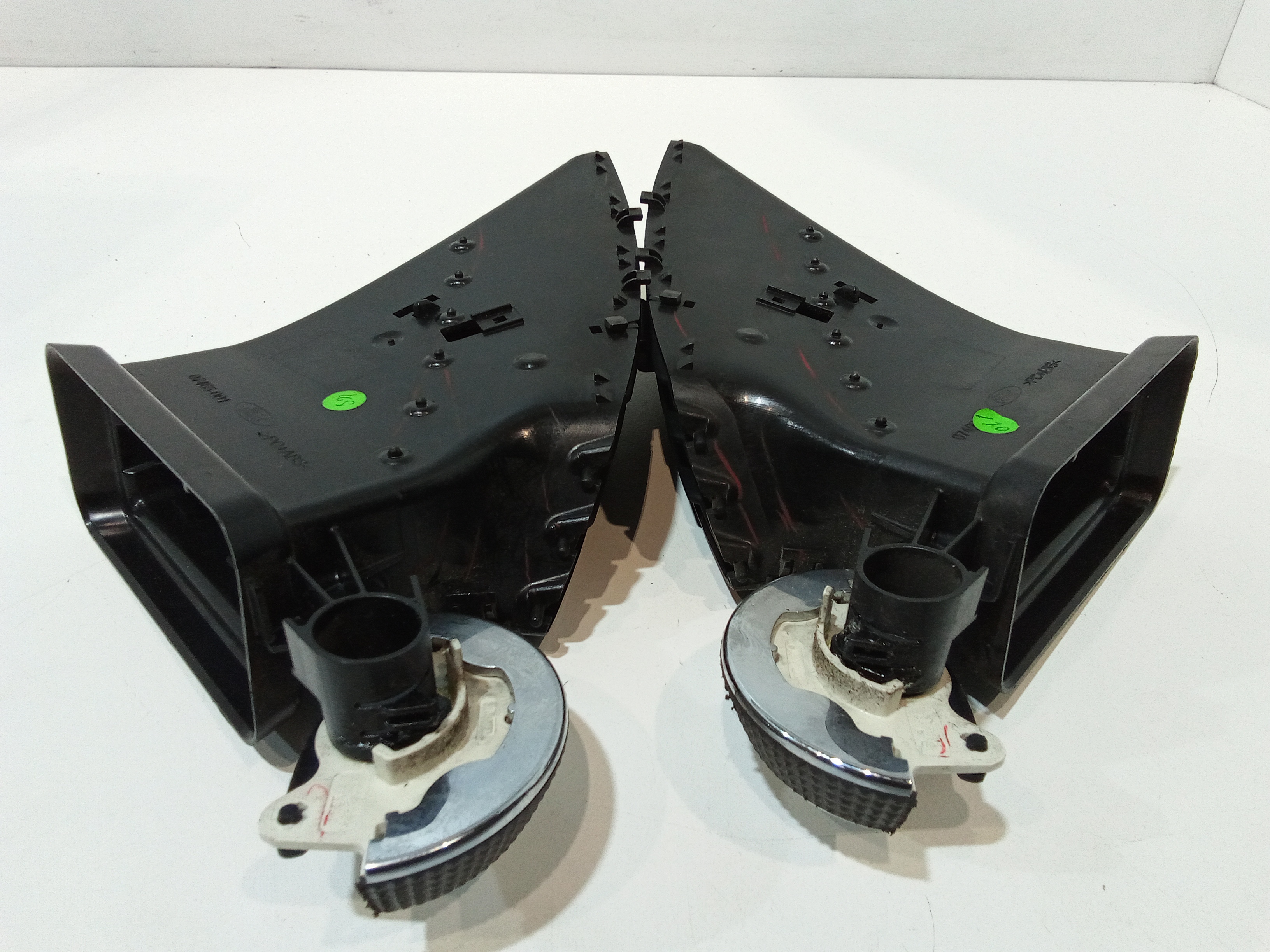 Bocchette Aria Centrale per Ford C - Max Serie (10>) (2010 - In produzione)