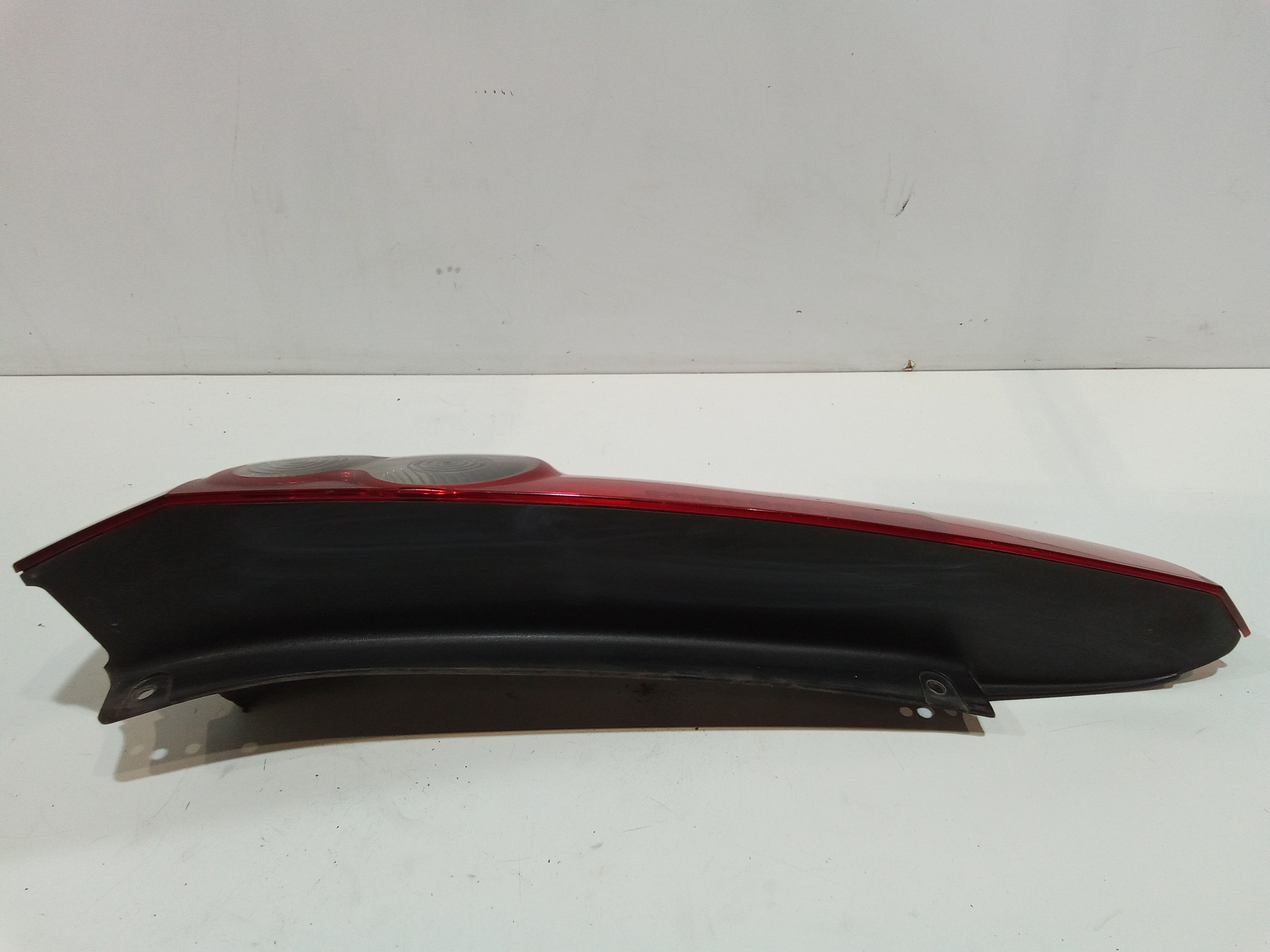 Stop fanale Posteriore sinistro lato Guida per Ford Fiesta 5 Serie (2005 - 2008)