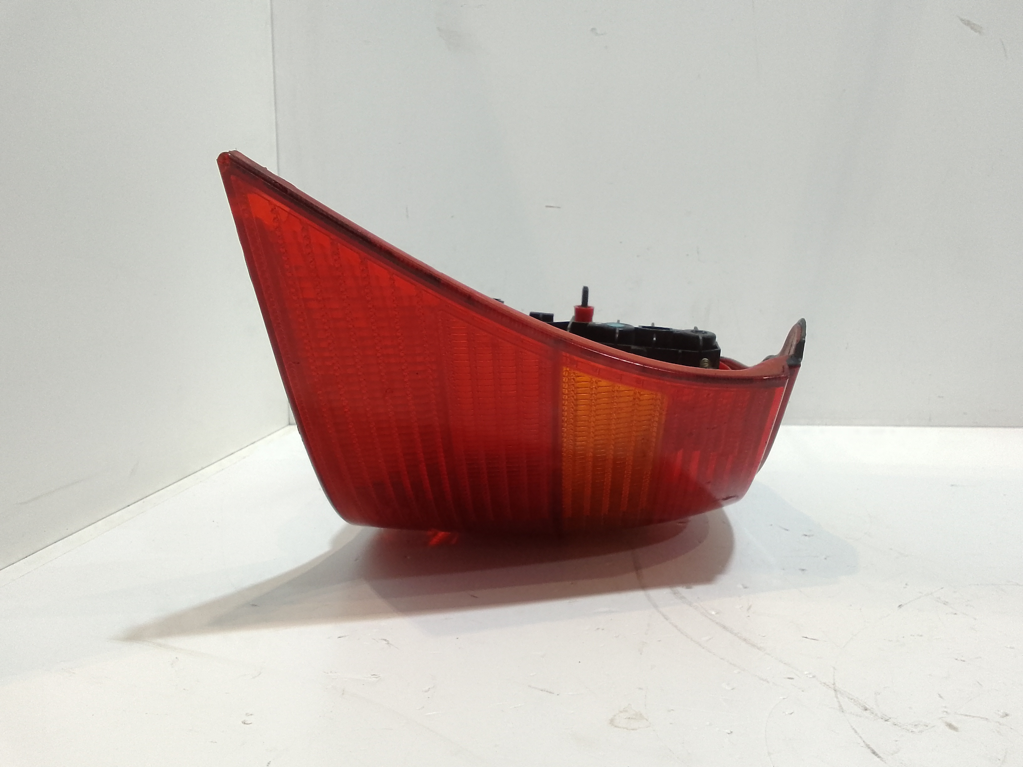 Stop fanale Posteriore sinistro lato Guida per Volkswagen Golf 4 Berlina (97>03) (1997 - 2003)