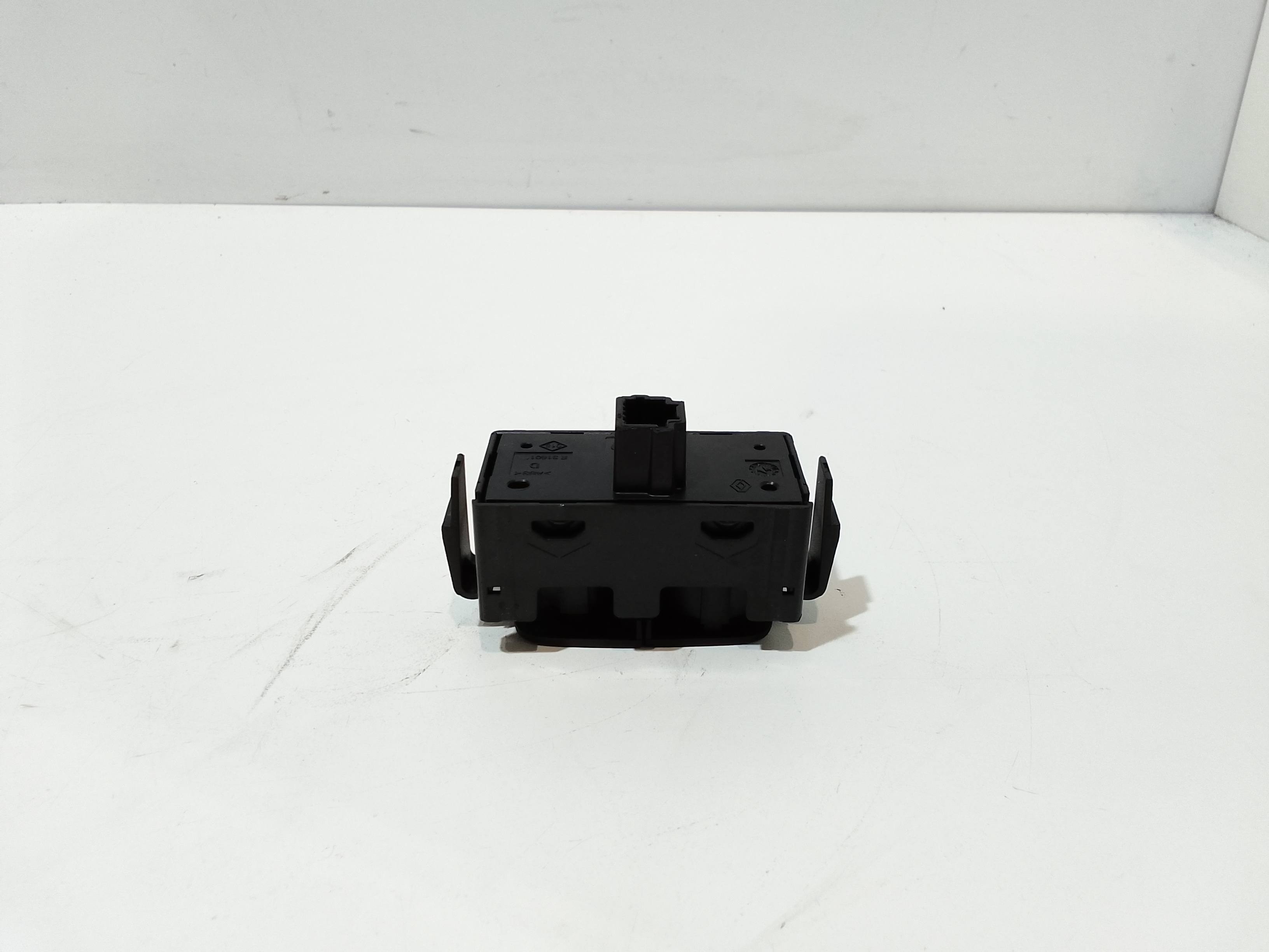 Pulsante luci di emergenza per Renault Trafic Serie (2014 - In produzione)