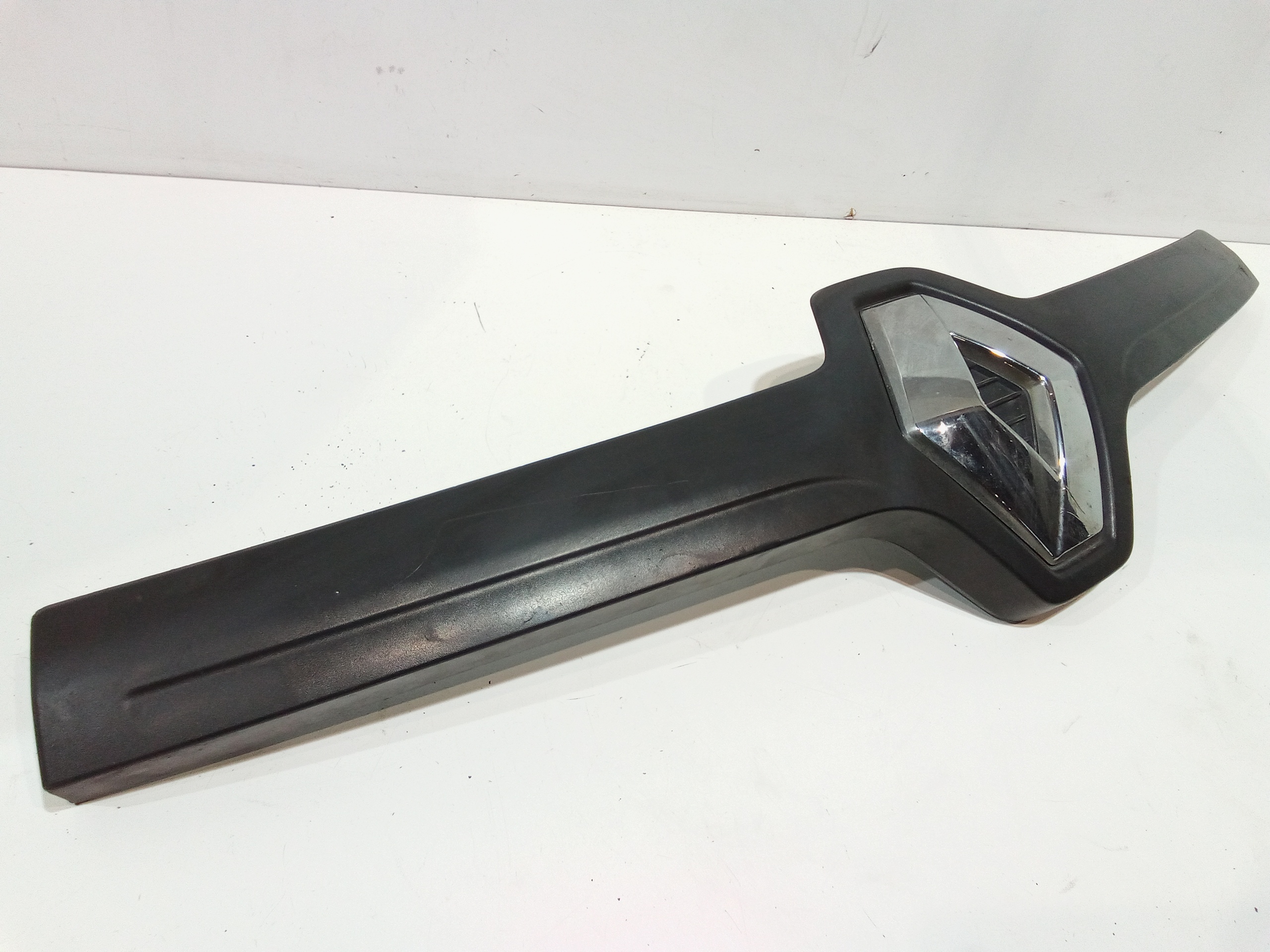 Mascherina anteriore per Renault Trafic Serie (2014 - In produzione)