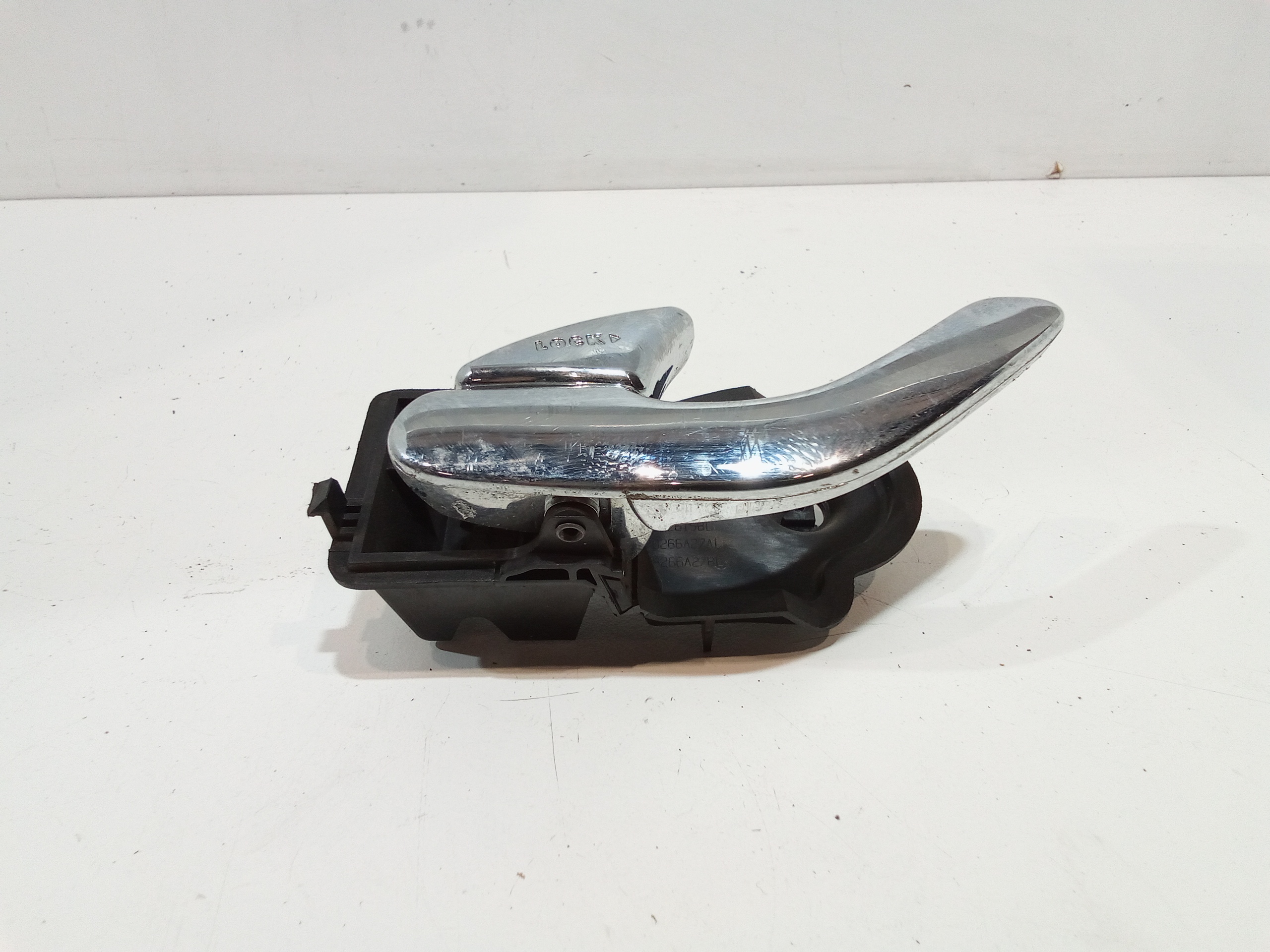 Maniglia interna Posteriore Sinistra per Mazda Tribute (2000 - 2011)