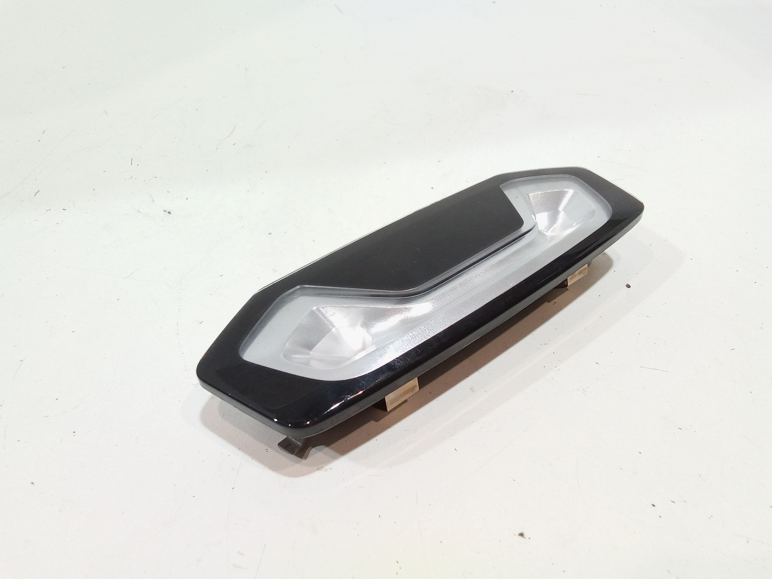 Plafoniera posteriore per Bmw Serie 1 F40 (19>) (2019 - In produzione)